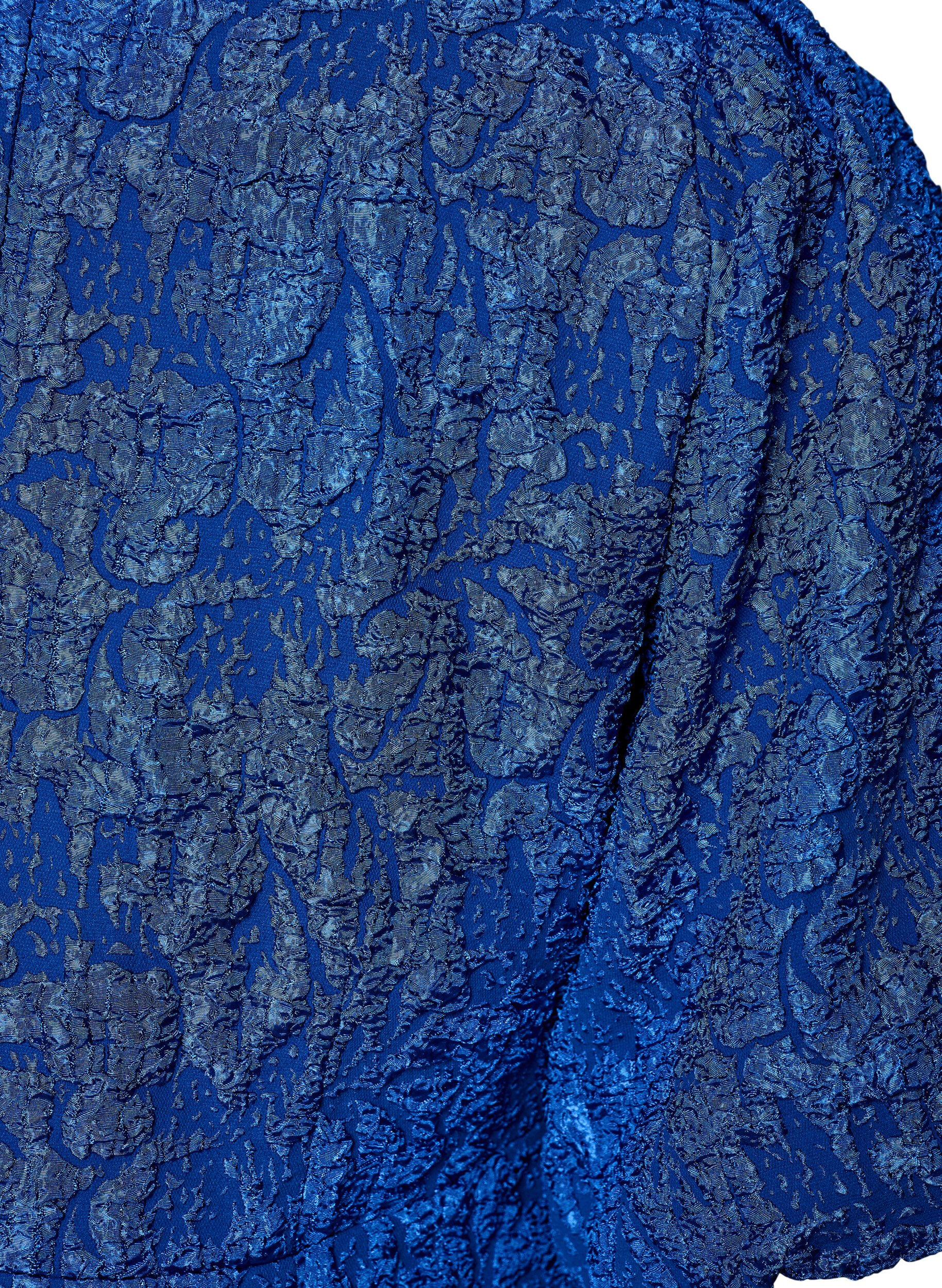 ZizziRobe en jacquard &agrave; coupe &eacute;vas&eacute;e avec manches bouffantes, Bleu, Packshot image number 3