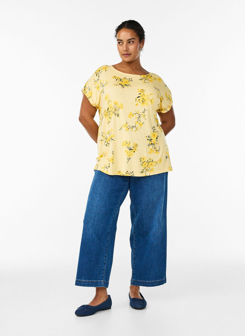 T-shirt avec imprim&eacute; floral, Jaune clair, Model image number 1