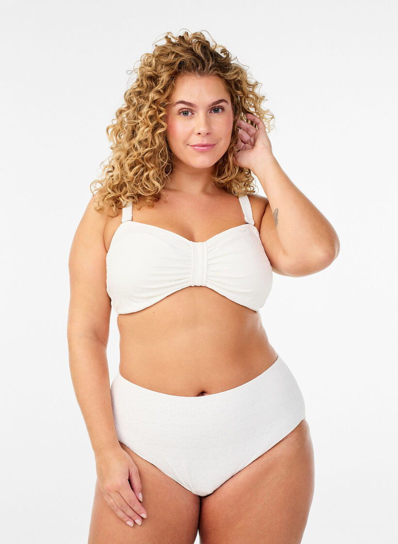 Haut de bikini bandeau avec motif textur&eacute; et bretelles amovibles, Blanc, Model image number 1