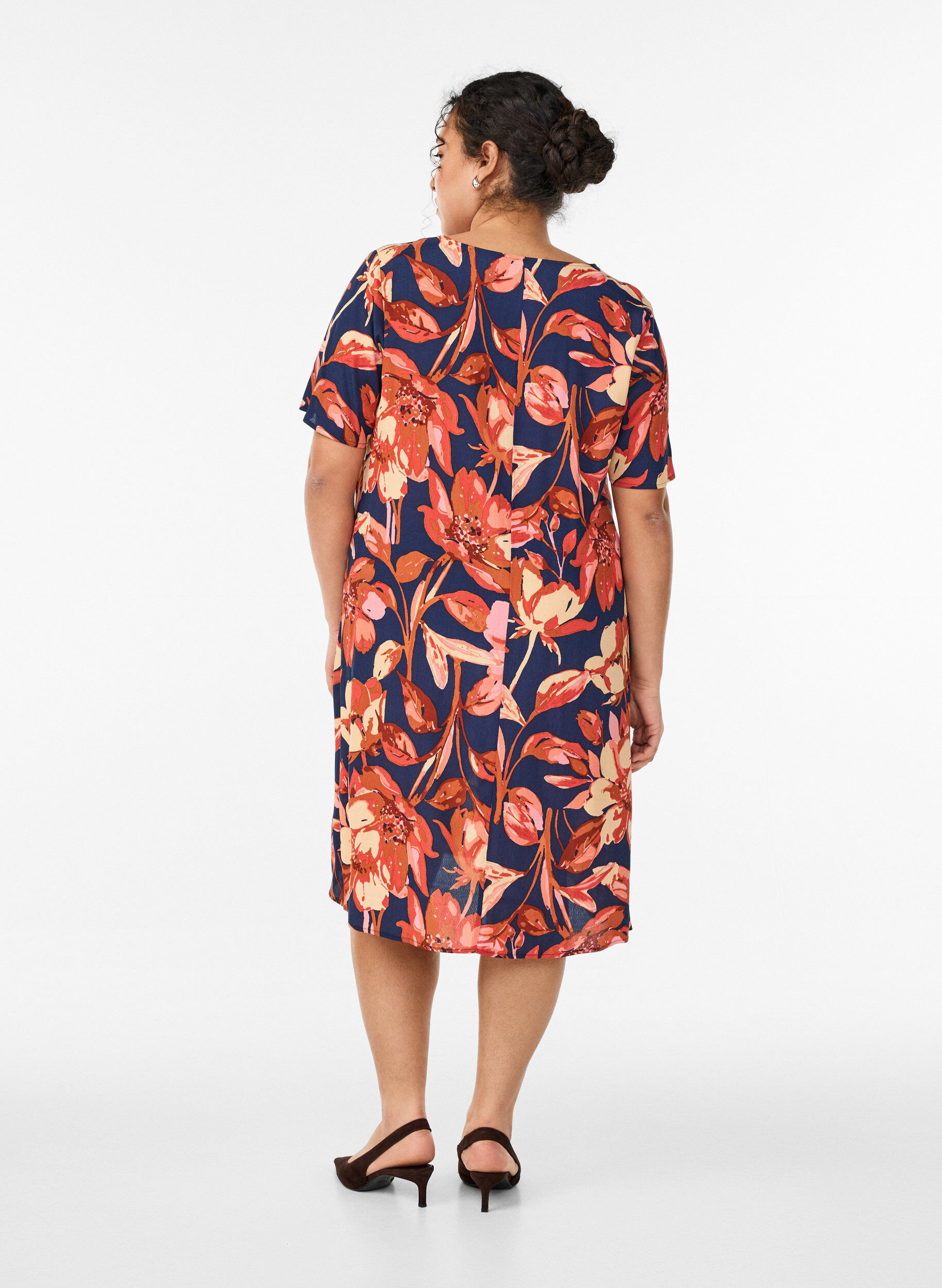 Zizzi Robe &eacute;vas&eacute;e en viscose, Orange, Model image number 2