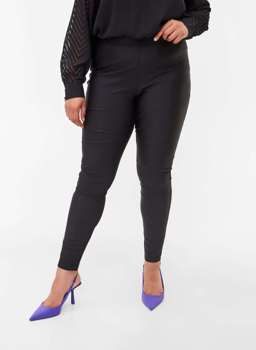 Leggings brillants avec poches arrière , Black, Model image number 0