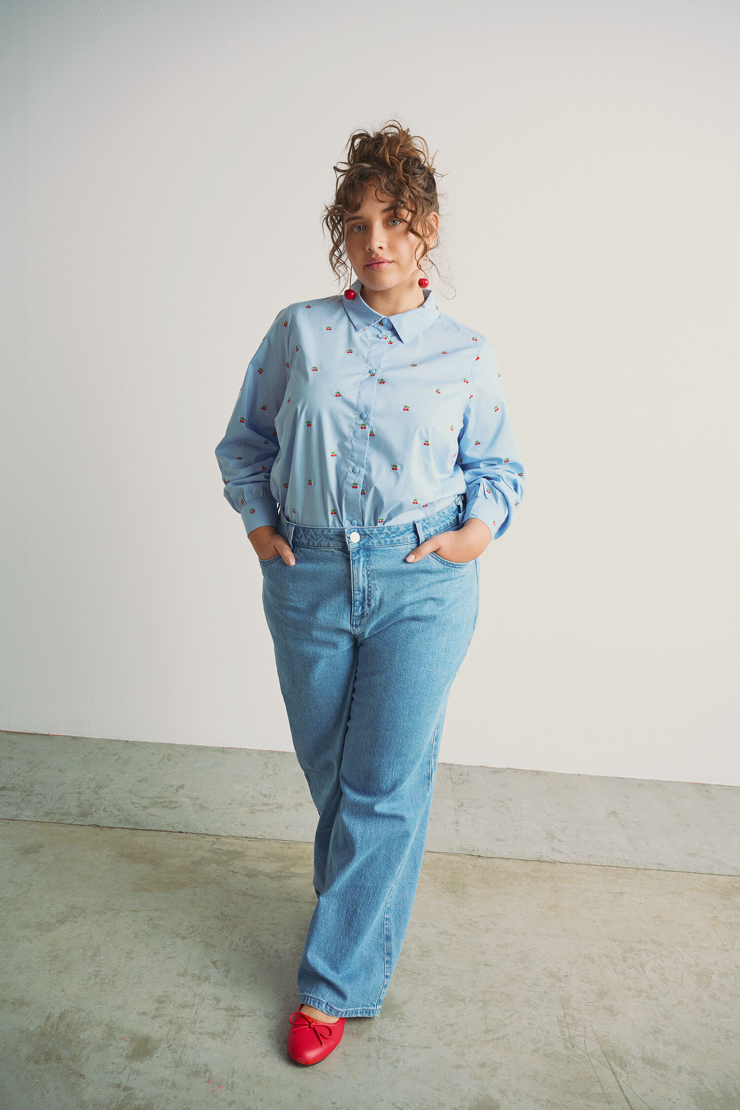 Chemise &agrave; cerises, , Model