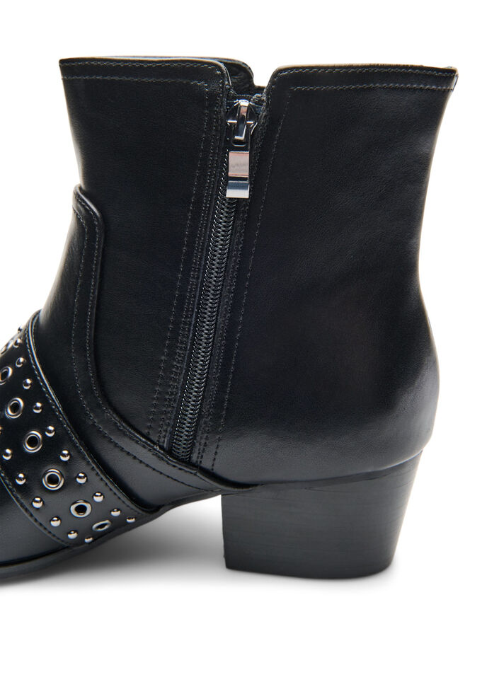 Bottine en cuir avec bride et clous, Noir, Packshot image number 4