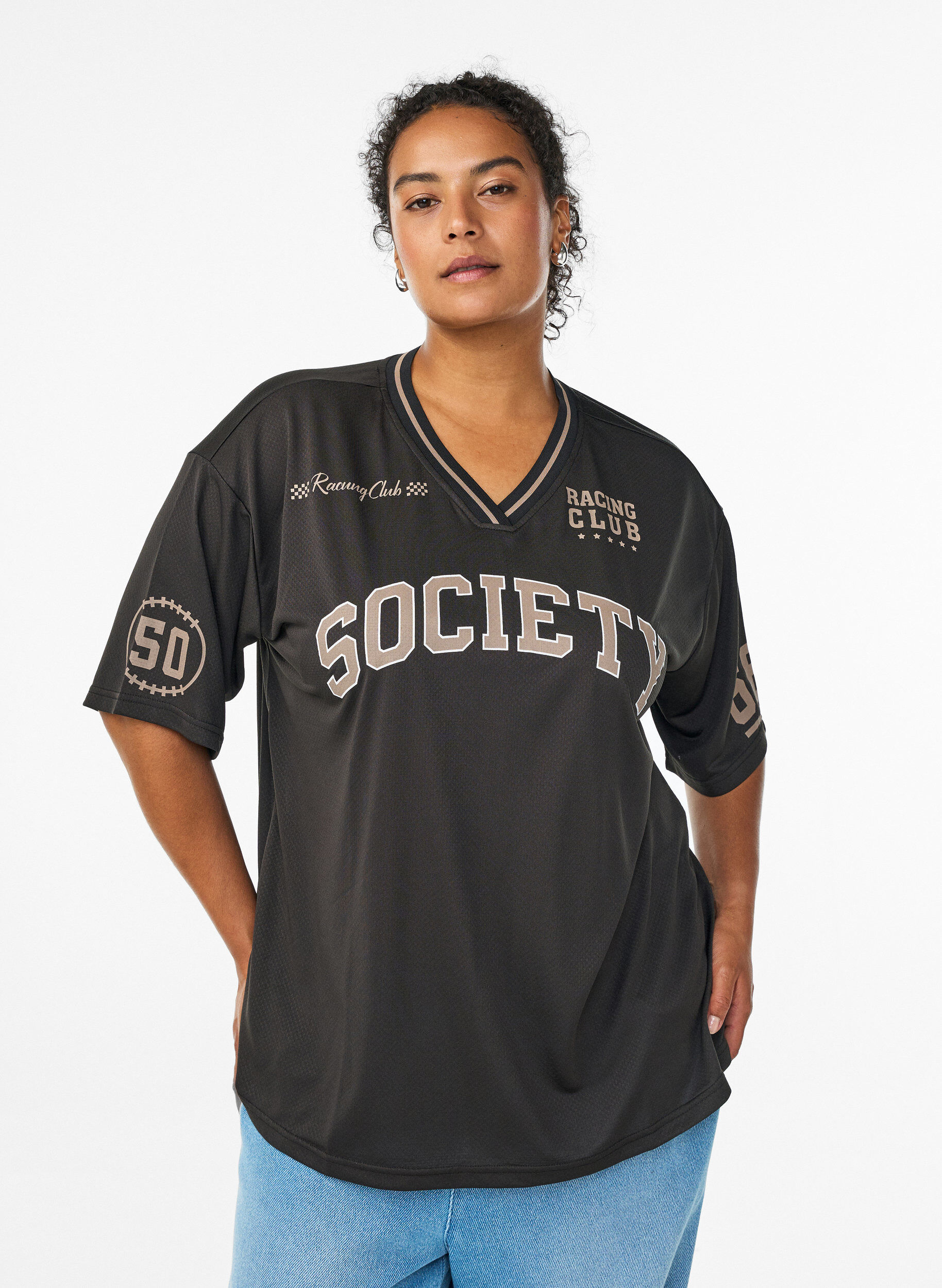 T-shirt sport avec col en V et imprim&eacute; course, Noir, Model