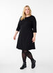 Robe &eacute;vas&eacute;e manches 3/4, Noir, Model image number 1