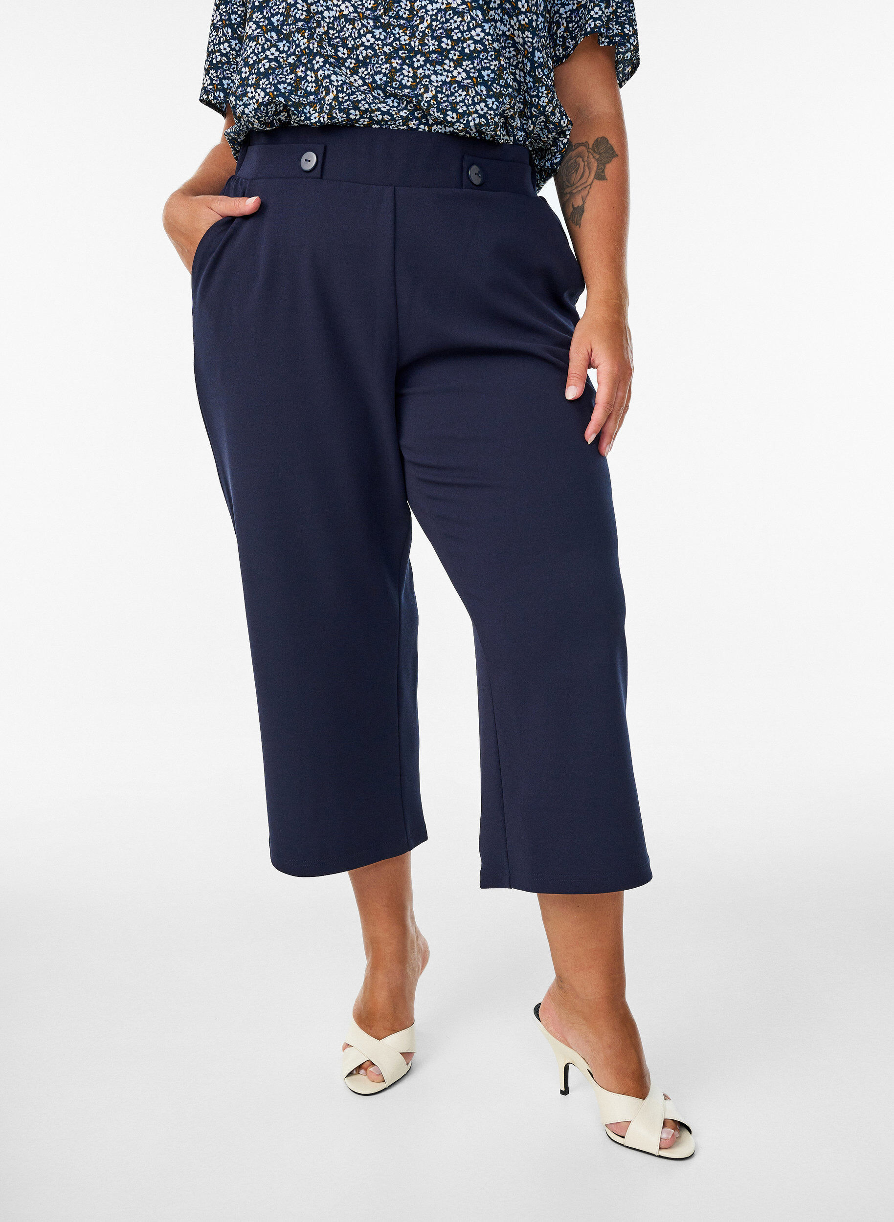 ZizziPantalon 7/8 &agrave; coupe ample, Bleu, Model image number 2