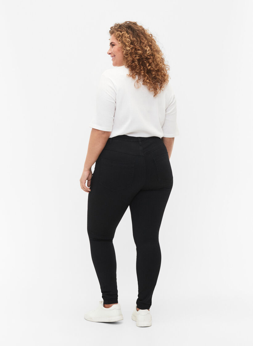 Jean Amy super slim avec taille haute, Black, Model image number 1