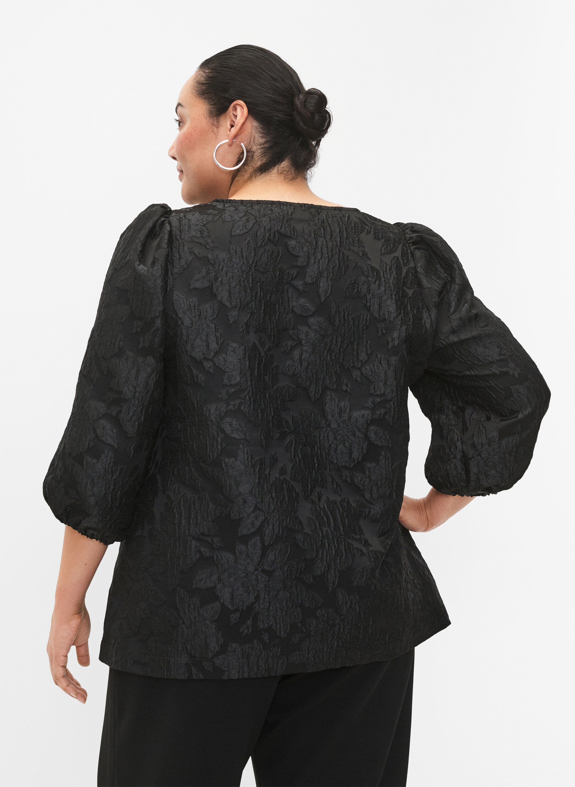 Zizzi Blouse jacquard avec manches 3/4, Black, Model image number 1