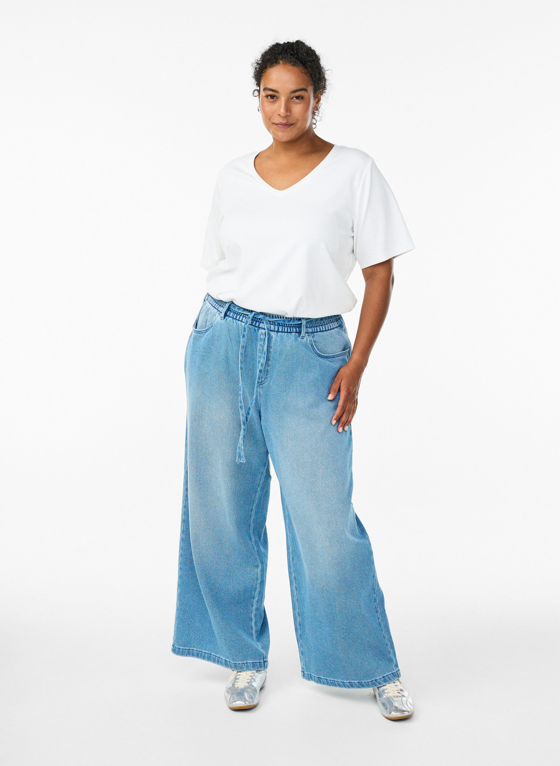 Jean ample &agrave; ceinture &eacute;lastique et cordon de serrage, Bleu Clair, Model