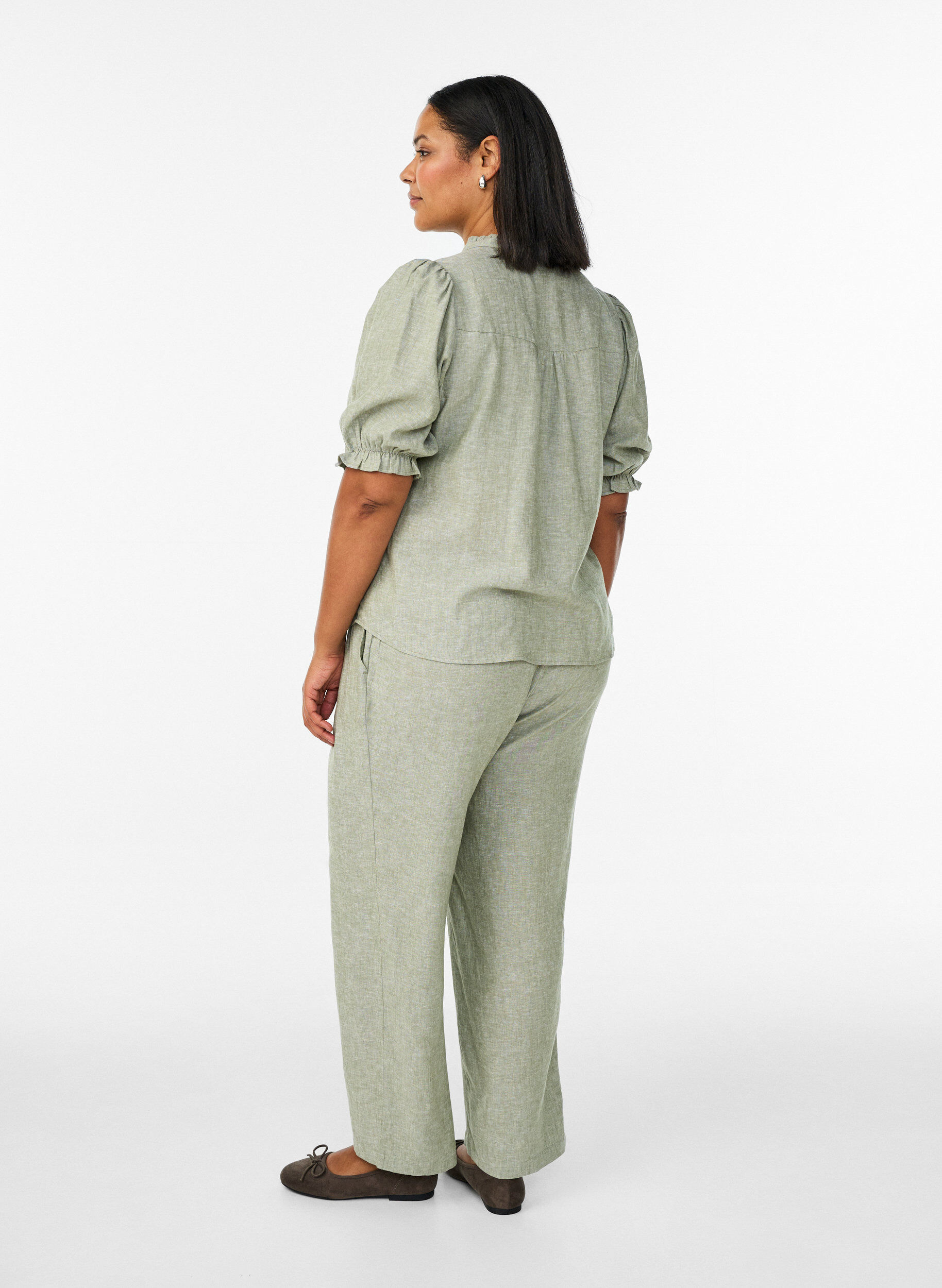ZizziPantalon ample en lin et viscose, Vert, Model image number 2