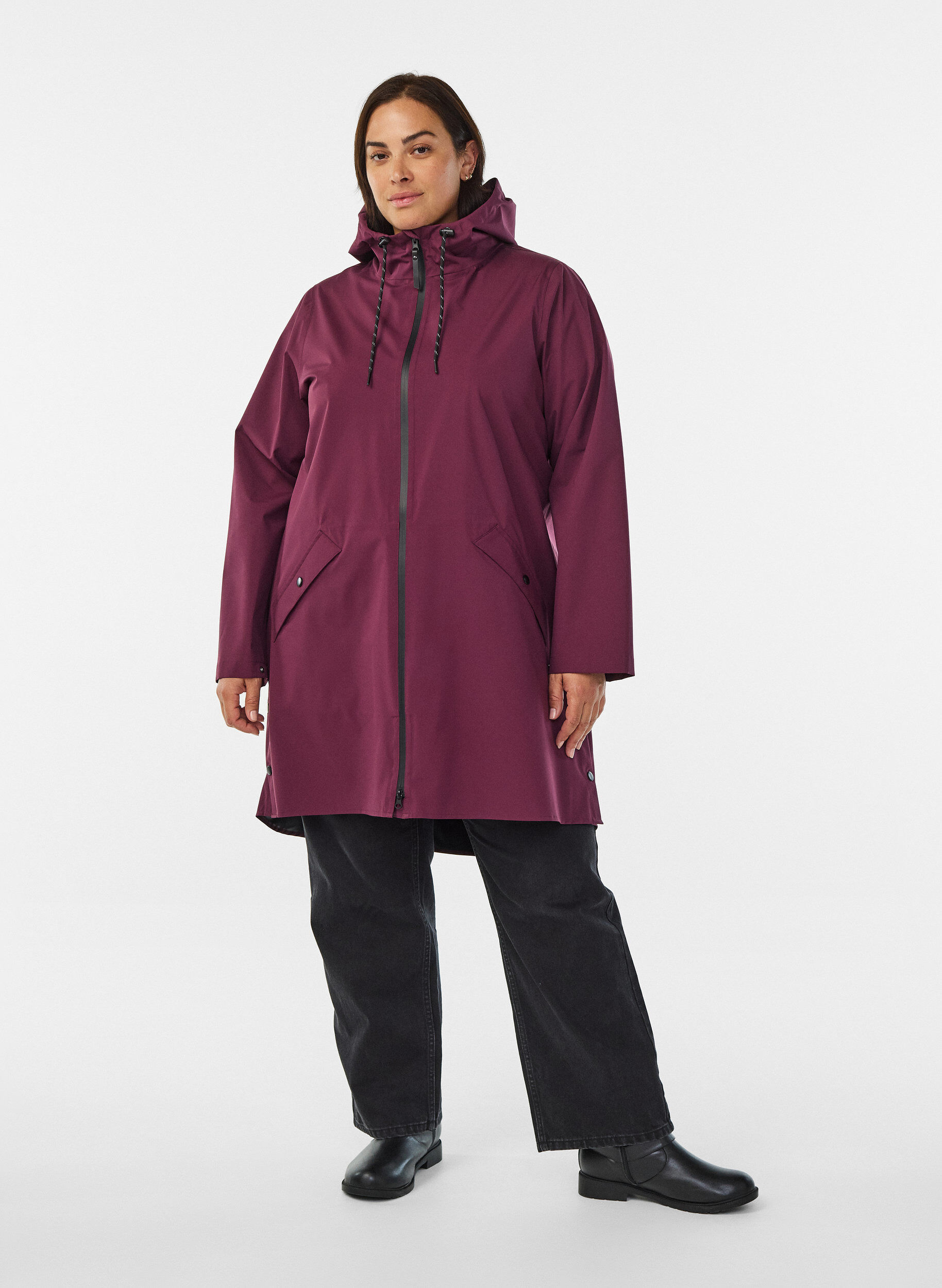 Zizzi Imperm&eacute;able avec poches et capuche, Bordeaux fonc&eacute;, Model image number 1