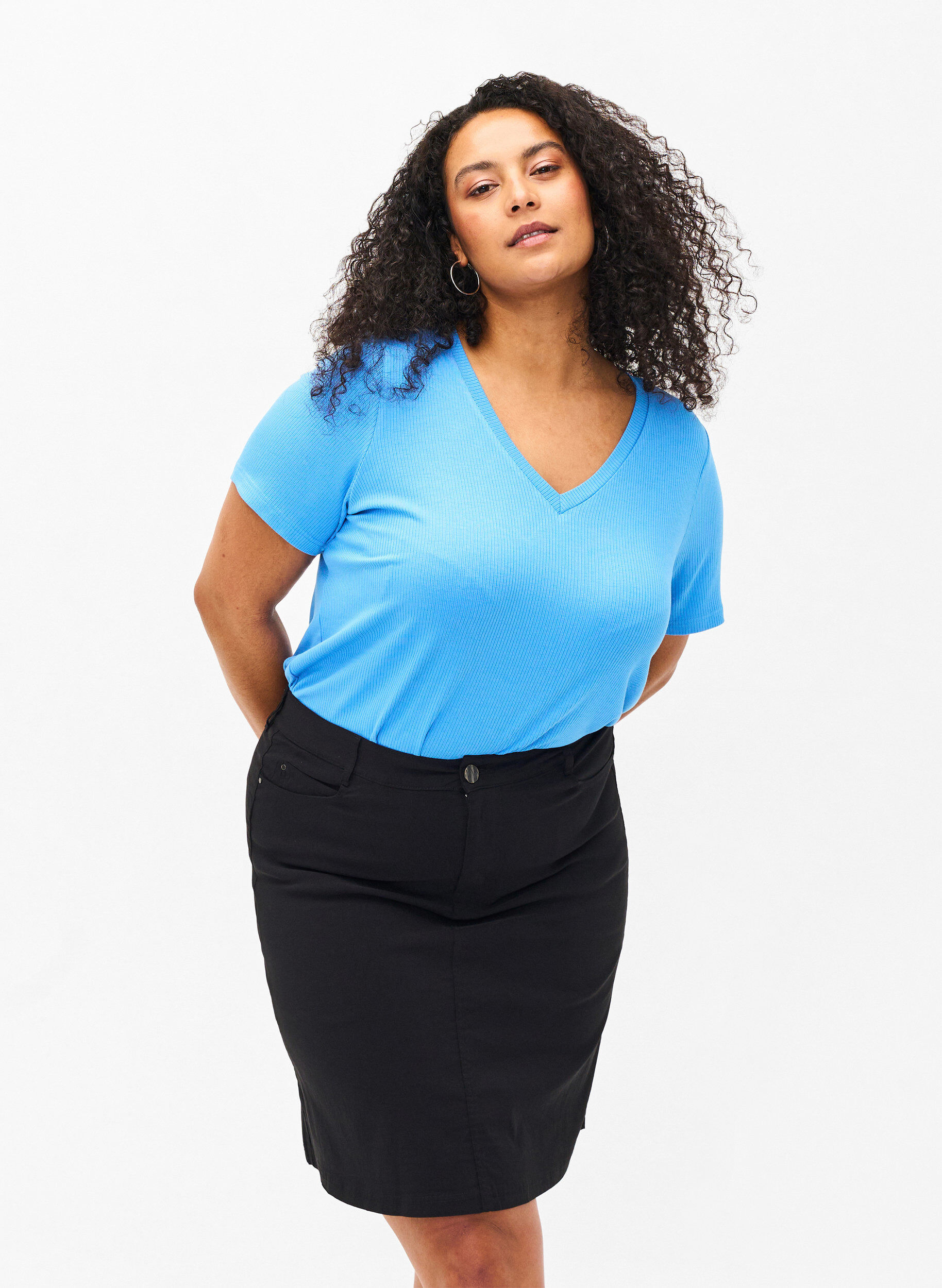 Jupe courte avec short int&eacute;gr&eacute;, Noir, Model