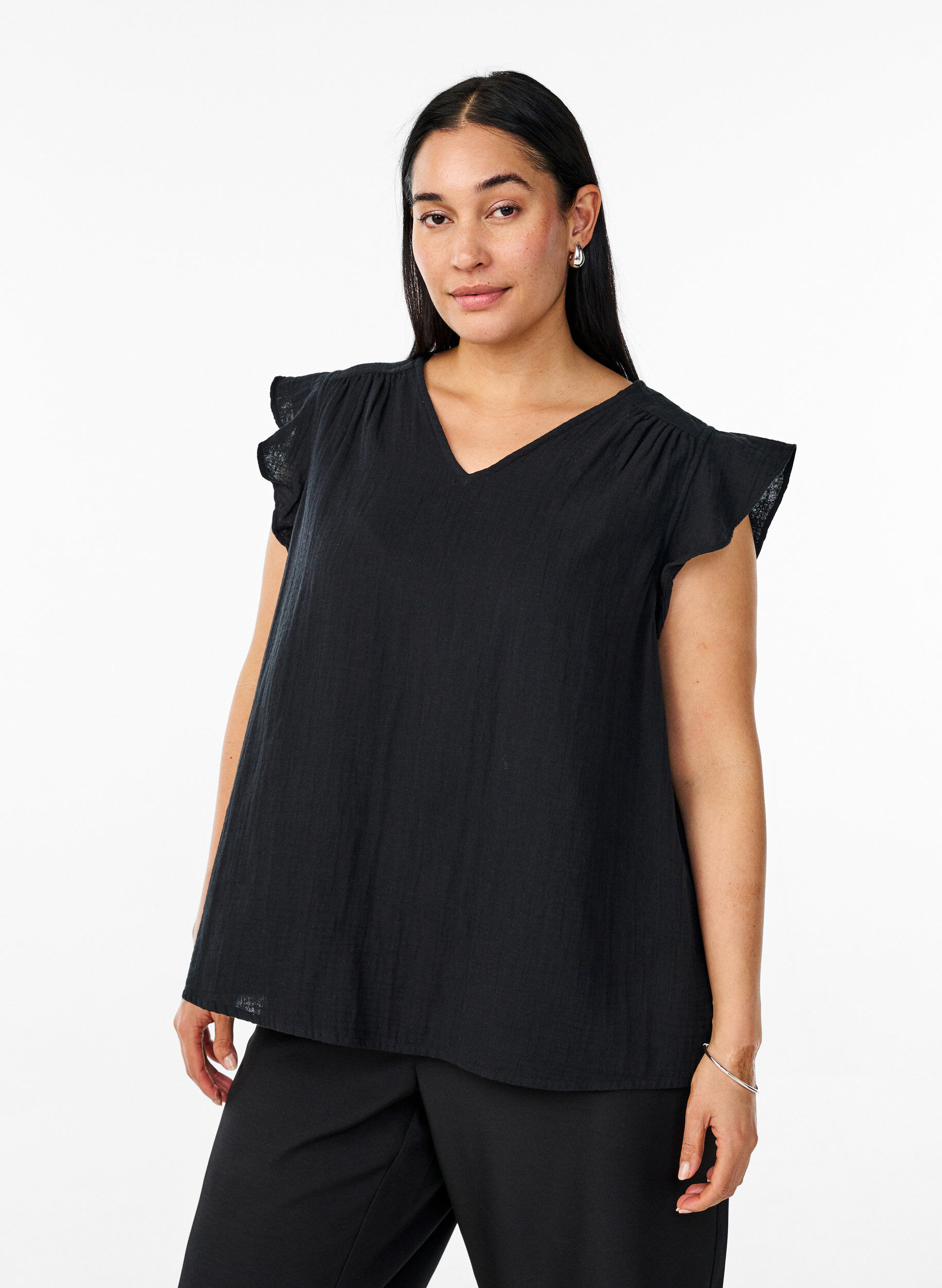 Top sans manches en mousseline de coton avec volants, Noir, Model