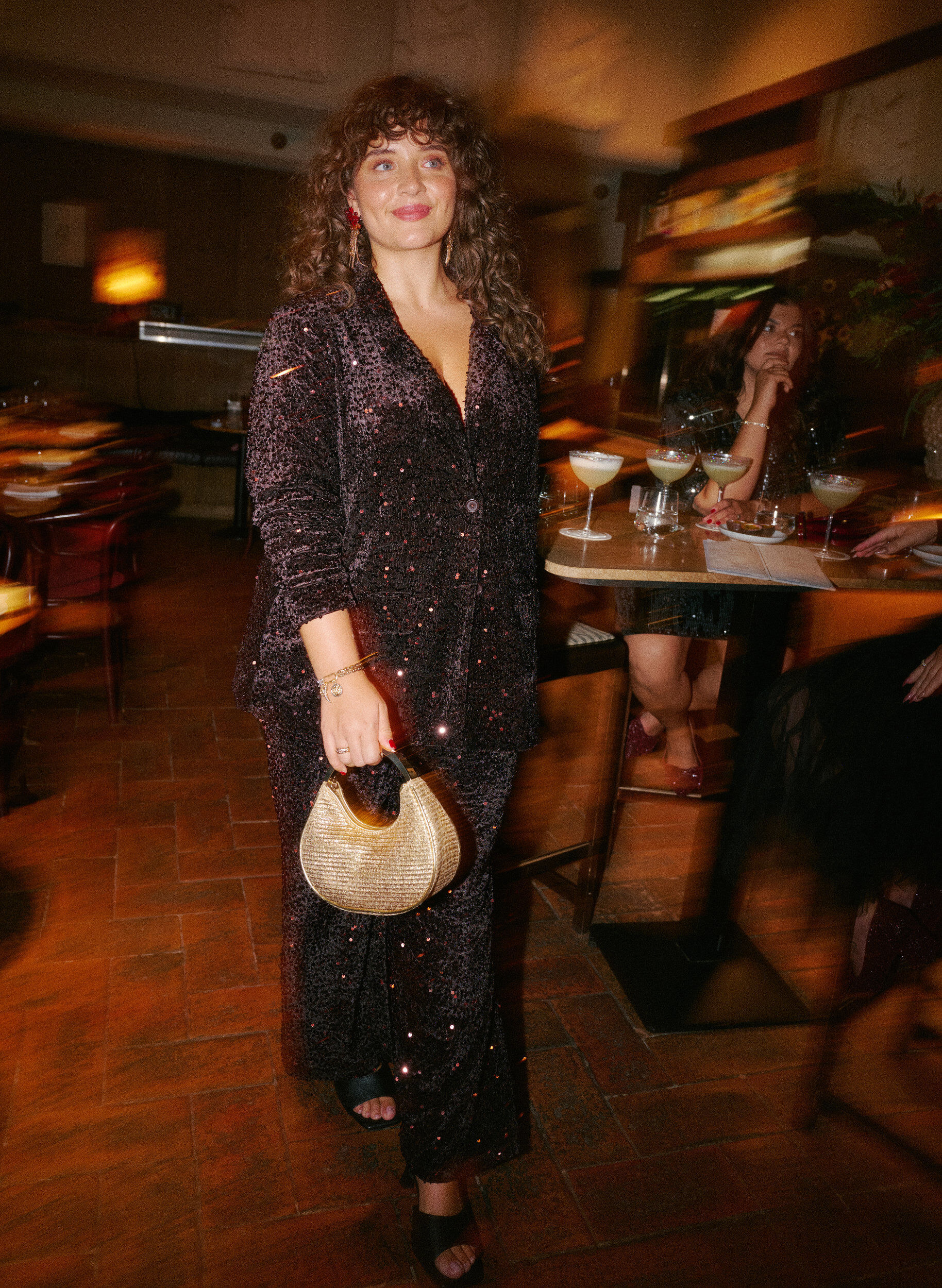 Pantalon &agrave; coupe ample avec sequins