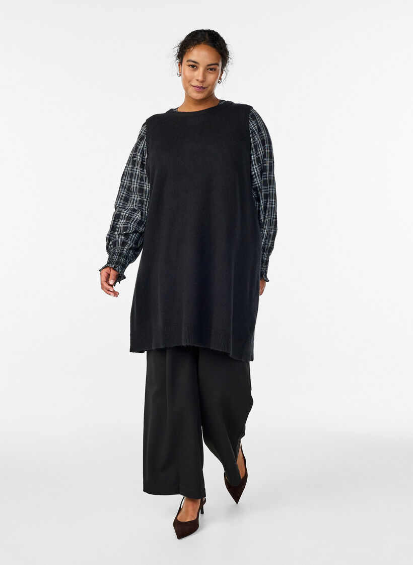 Robe courte en maille sans manches, Noir, Model image number 1