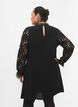 Robe en viscose avec manches en crochet, Black, Model image number 1