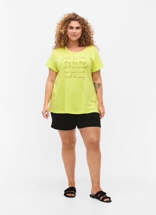 T-shirt imprimé en coton biologique, Wild Lime w. Navy, Model image number 2