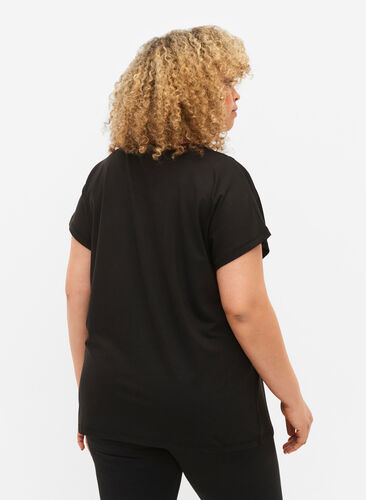 T-shirt d'entraînement à col rond, Black, Model image number 1