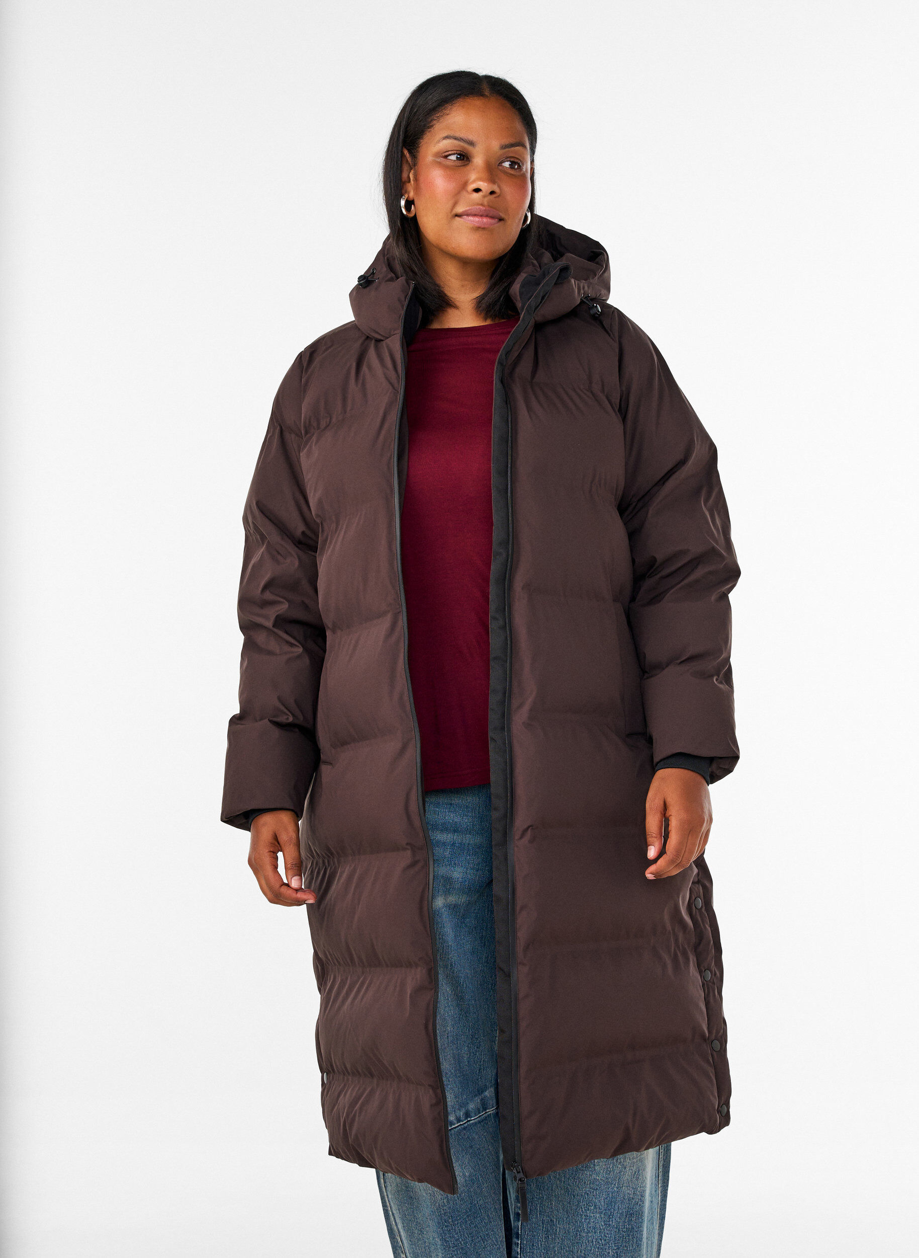 ZizziManteau d'hiver long et matelass&eacute; avec capuche, Marron, Model image number 0