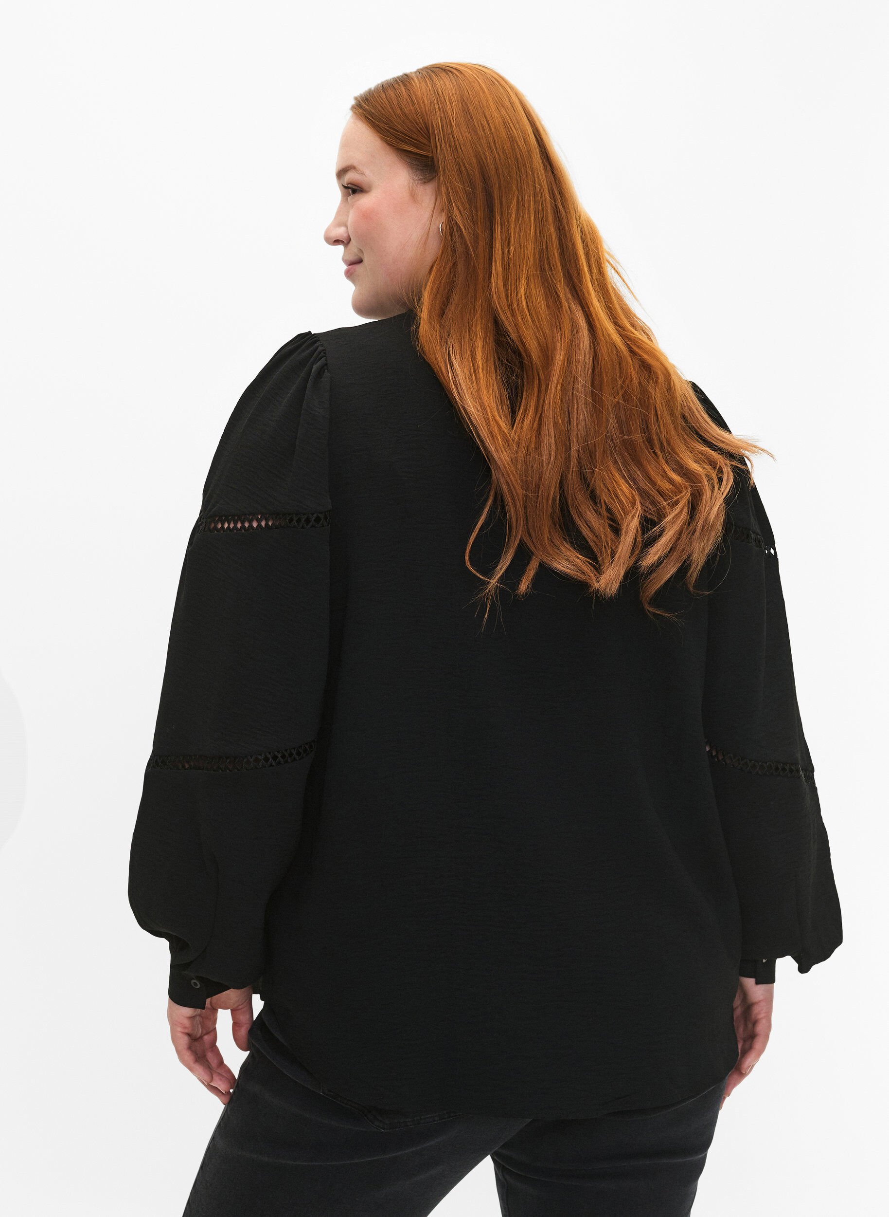 Zizzi Chemisier avec d&eacute;tails en crochet, Black, Model image number 1