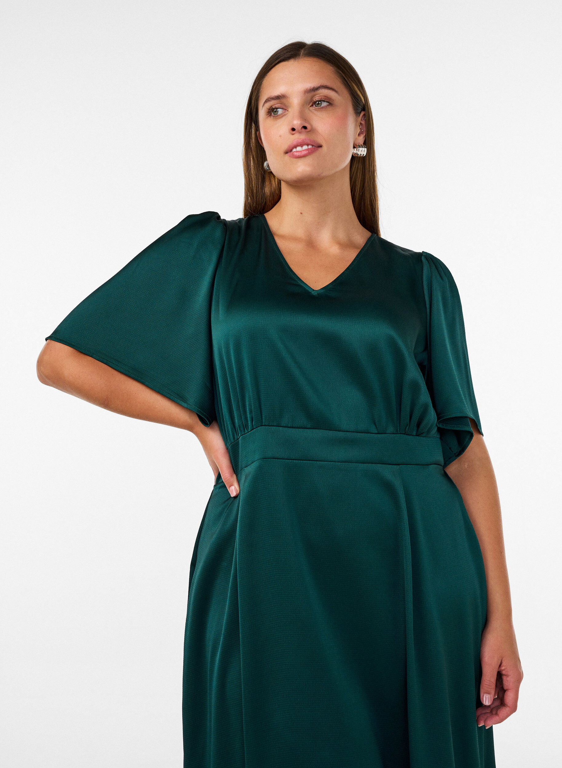 ZizziRobe de soir&eacute;e mi-longue &agrave; taille empire, Vert fonc&eacute;, Model image number 2