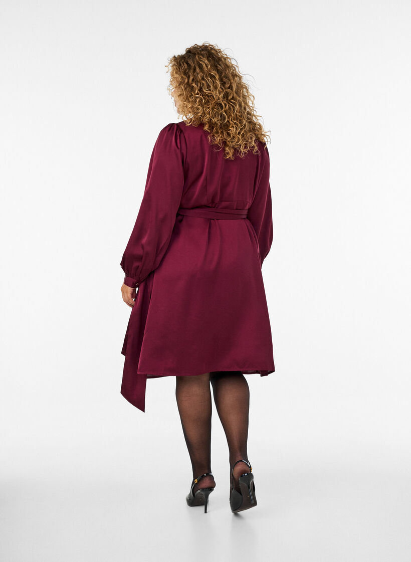 Robe courte en satin avec coupe portefeuille, Bordeaux, Model image number 1