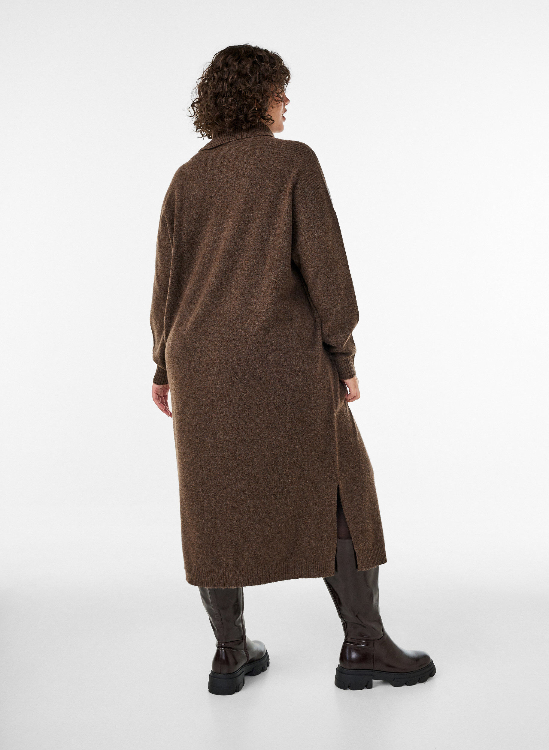 ZizziRobe pull avec col roul&eacute; et fentes, Marron, Model image number 1