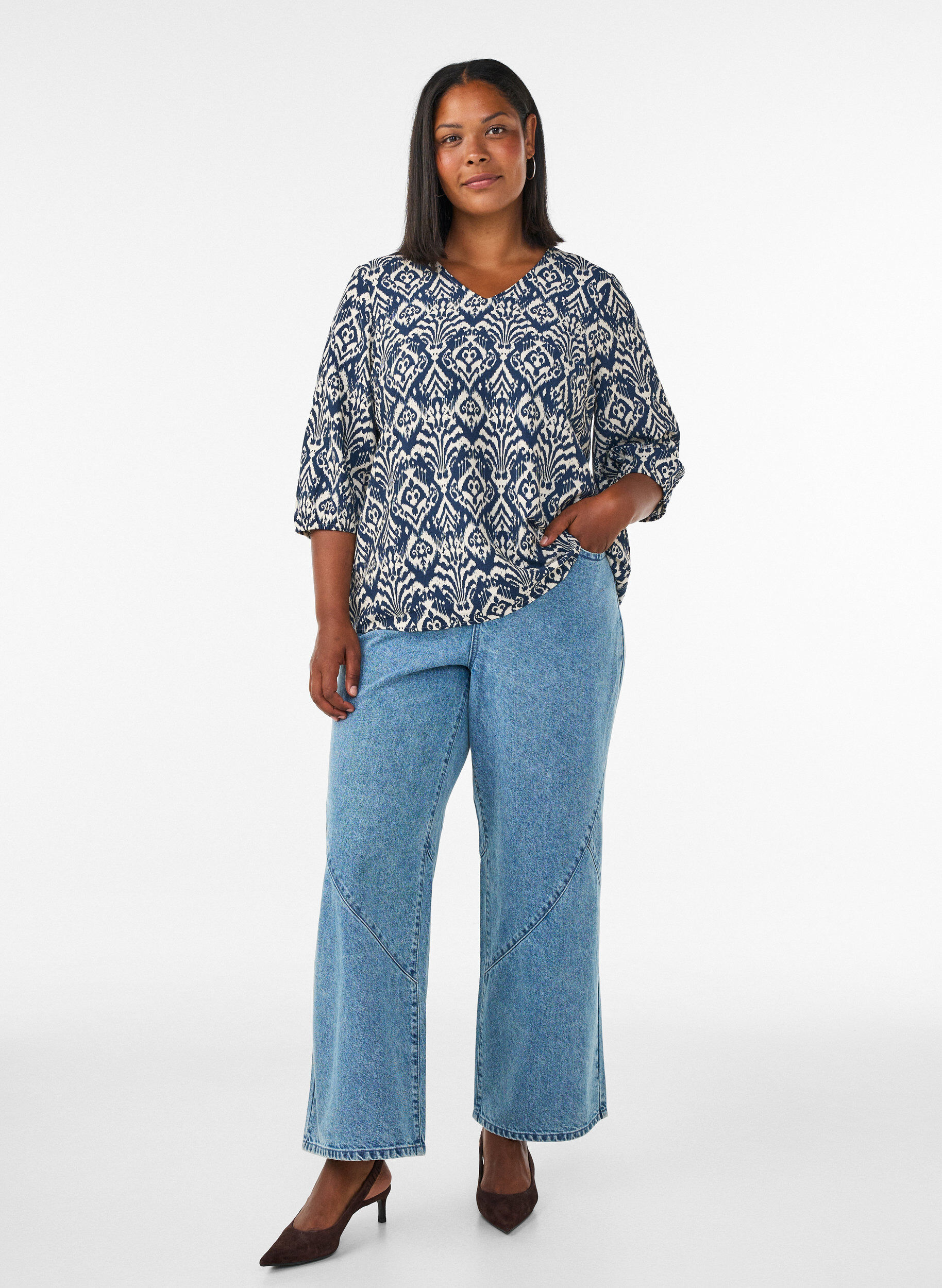 ZizziBlouse imprim&eacute;e en viscose avec manches 3/4, Bleu, Model image number 1