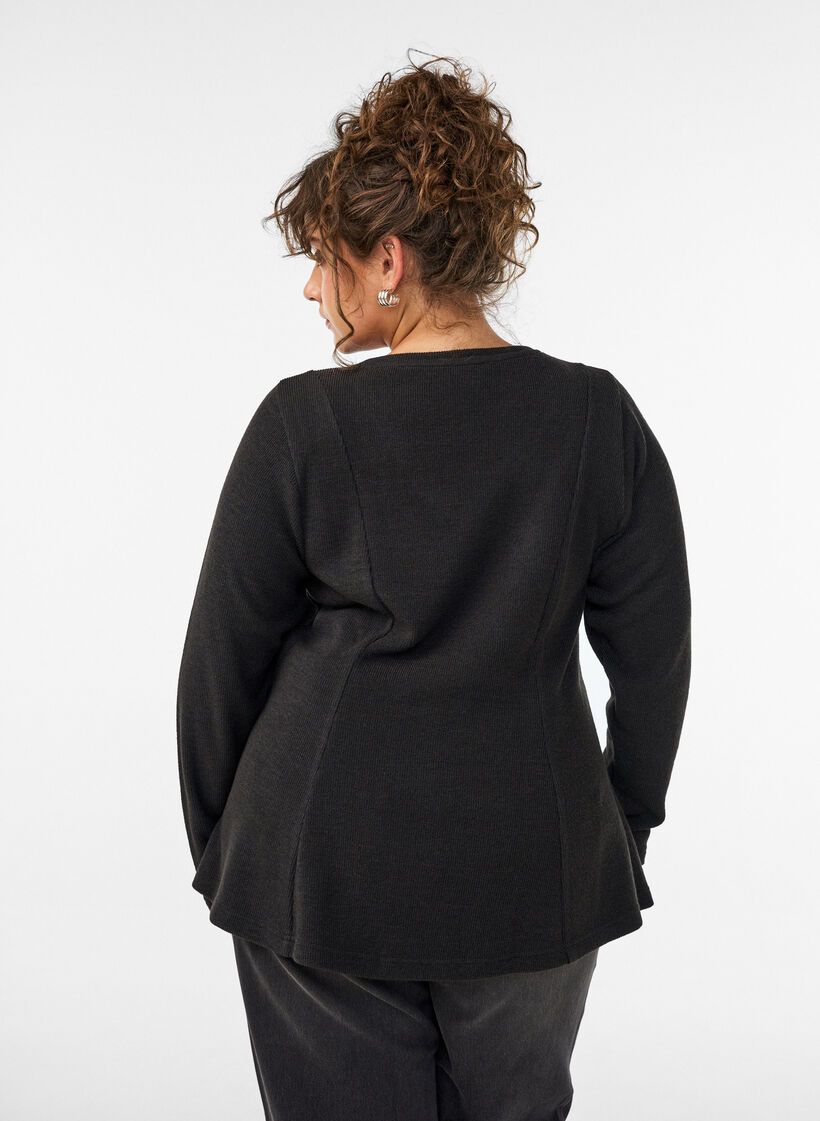 Blouse en jersey c&ocirc;tel&eacute; &agrave; coupe &eacute;vas&eacute;e, Noir, Model image number 2