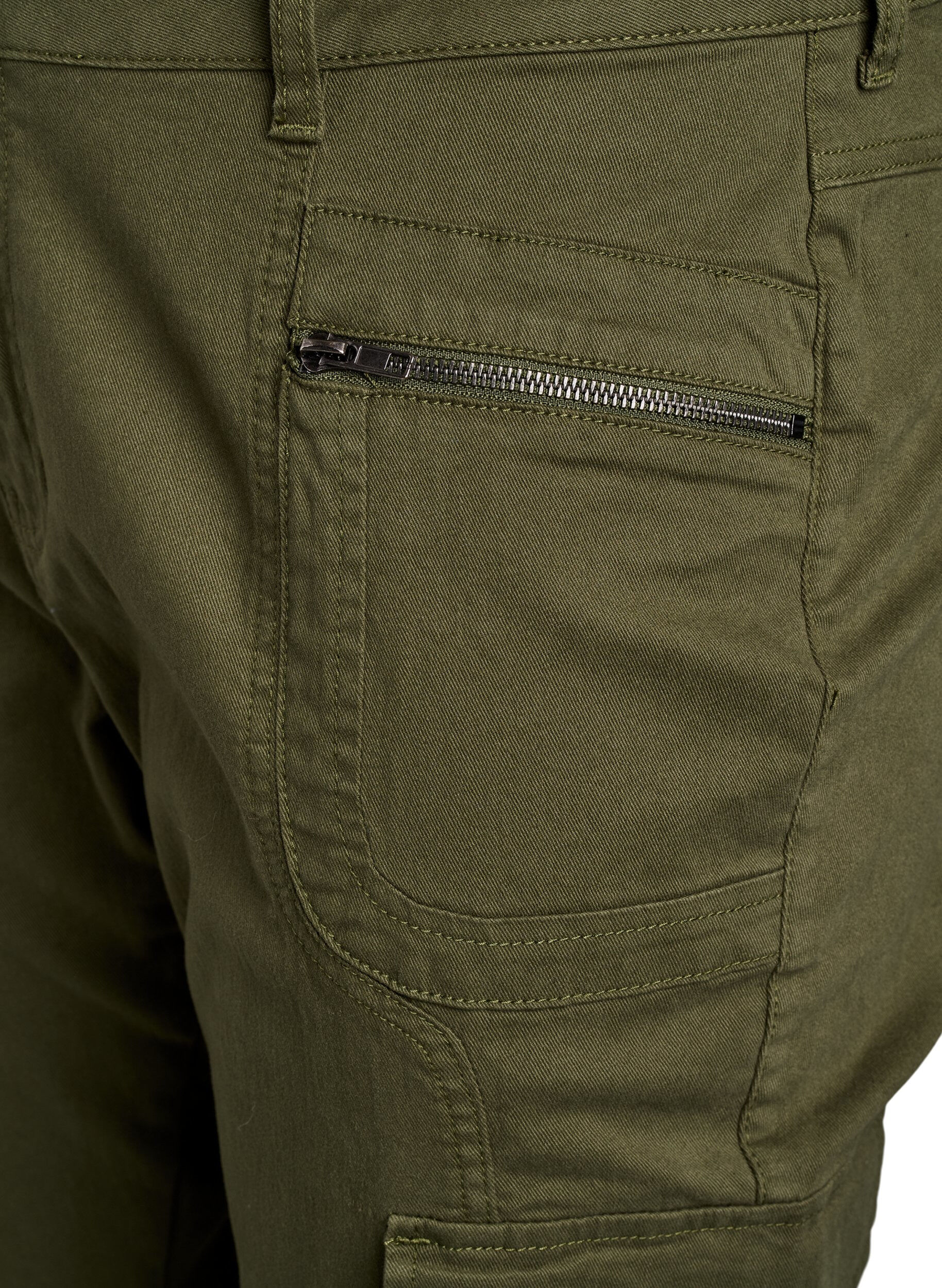 Zizzi Pantalon slim fit avec poches cargo, Vert, Packshot image number 2