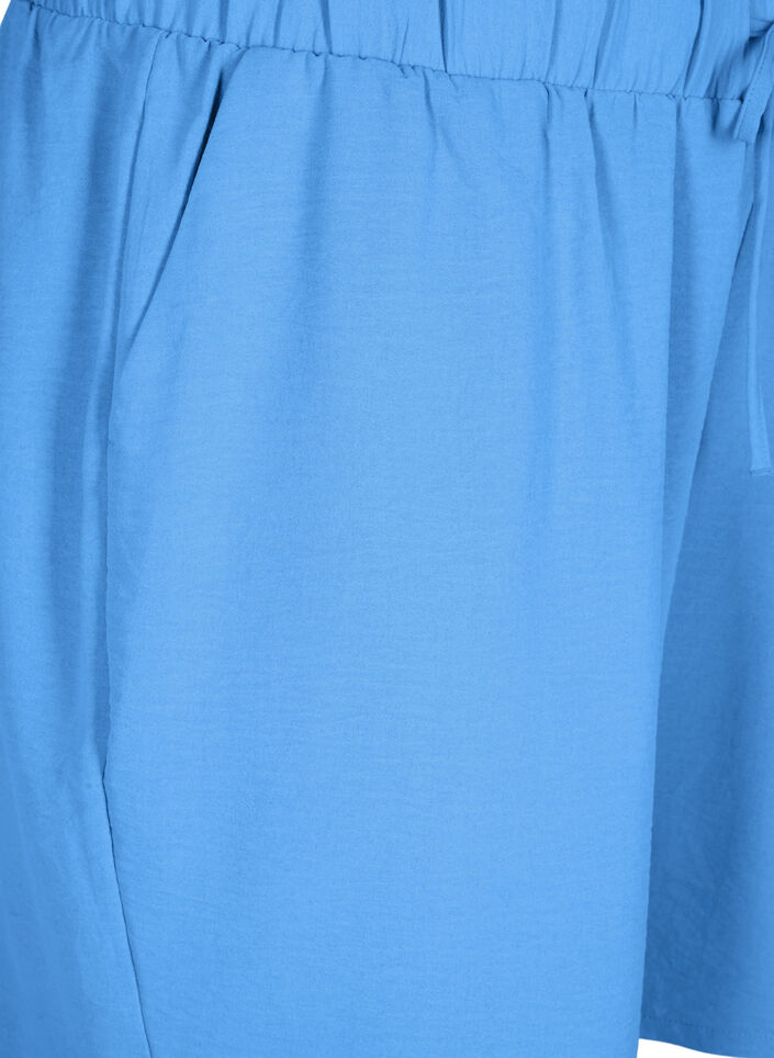 Short avec poches et ceinture élastique, Bleu, Packshot image number 2