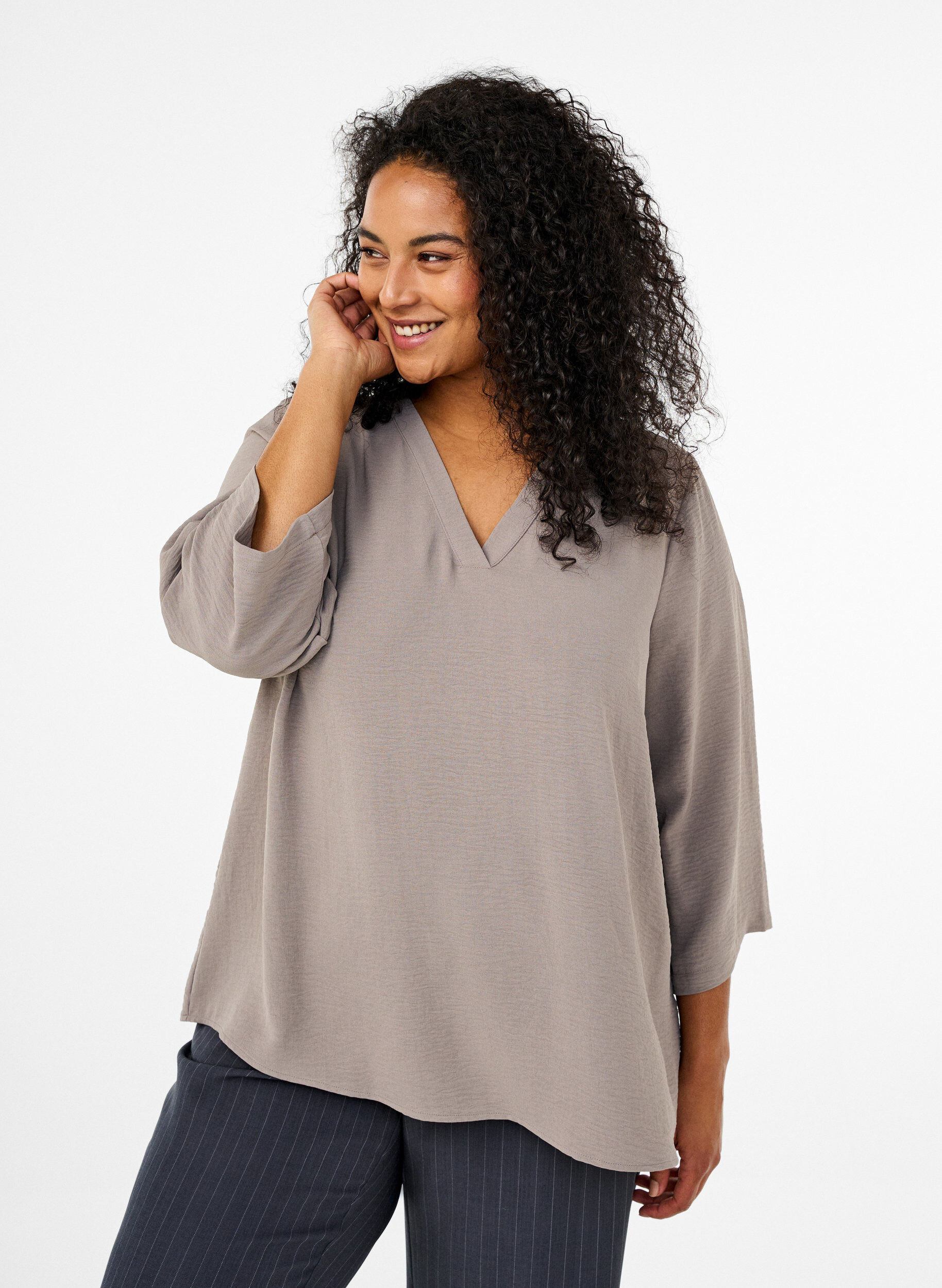 ZizziChemisier &agrave; manches 3/4, Beige, Model image number 0
