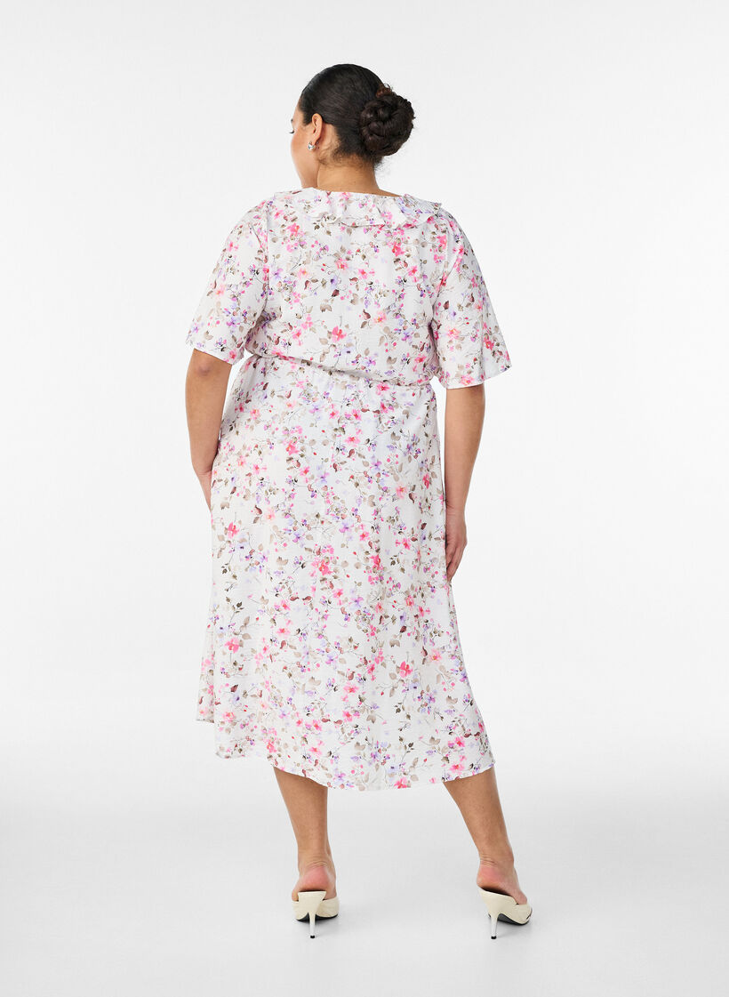Robe midi en viscose avec imprim&eacute; fleuri et col &agrave; volants, Vanille, Model image number 1