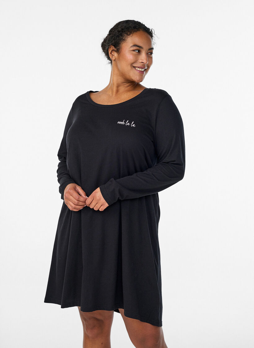 Chemise de nuit &agrave; manches longues en coton bio, Noir, Model image number 0