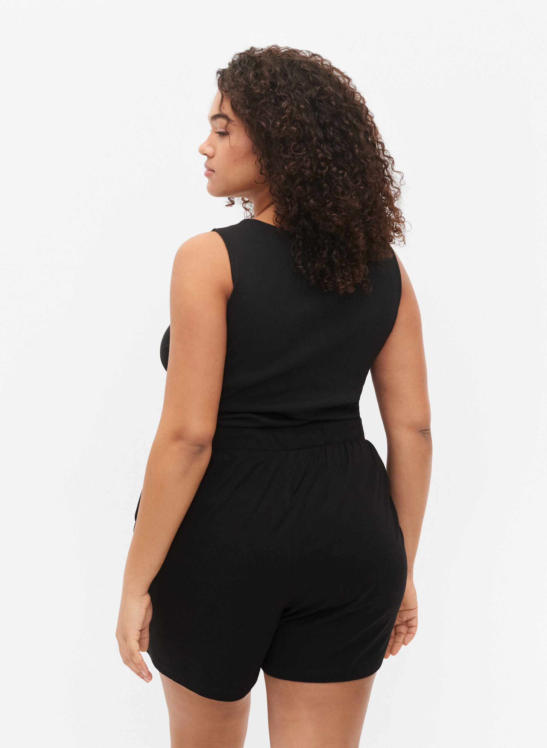 Zizzi Short de pyjama ample en coton m&eacute;lang&eacute;, Noir, Model image number 2