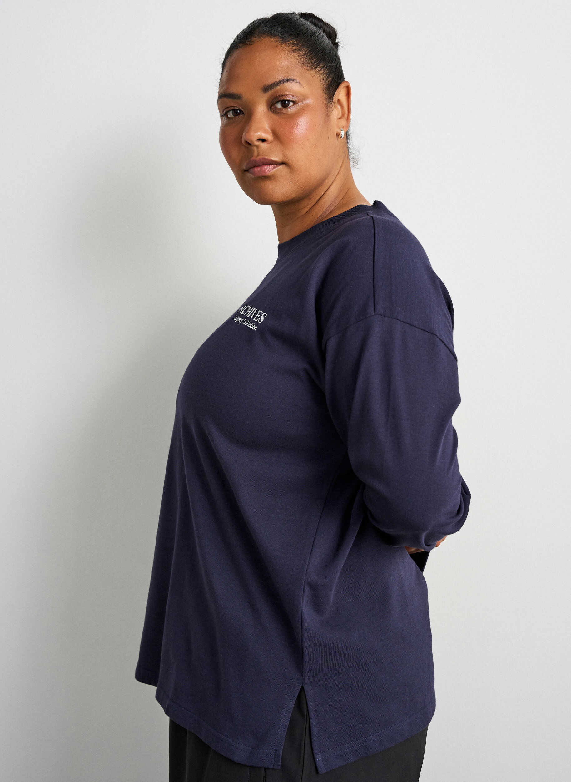 ZizziBlouse en jersey &agrave; manches longues avec inscription, Bleu, Model image number 3