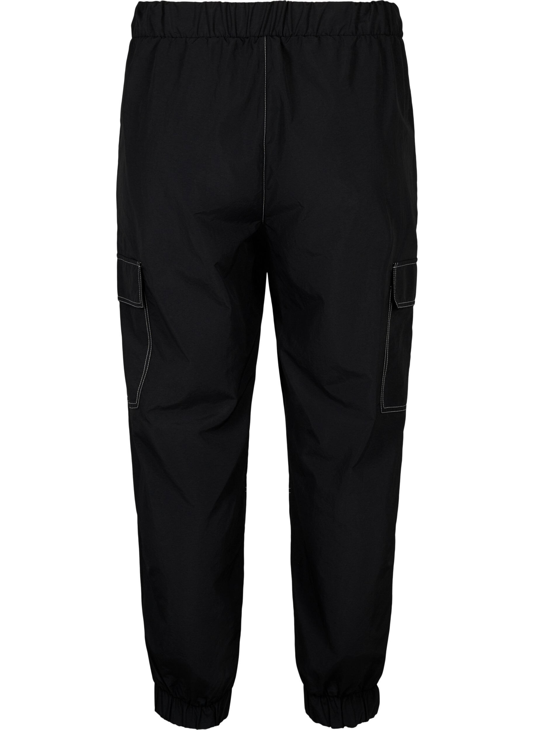 Zizzi Pantalon cargo avec coutures contrast&eacute;es, Black, Packshot image number 1