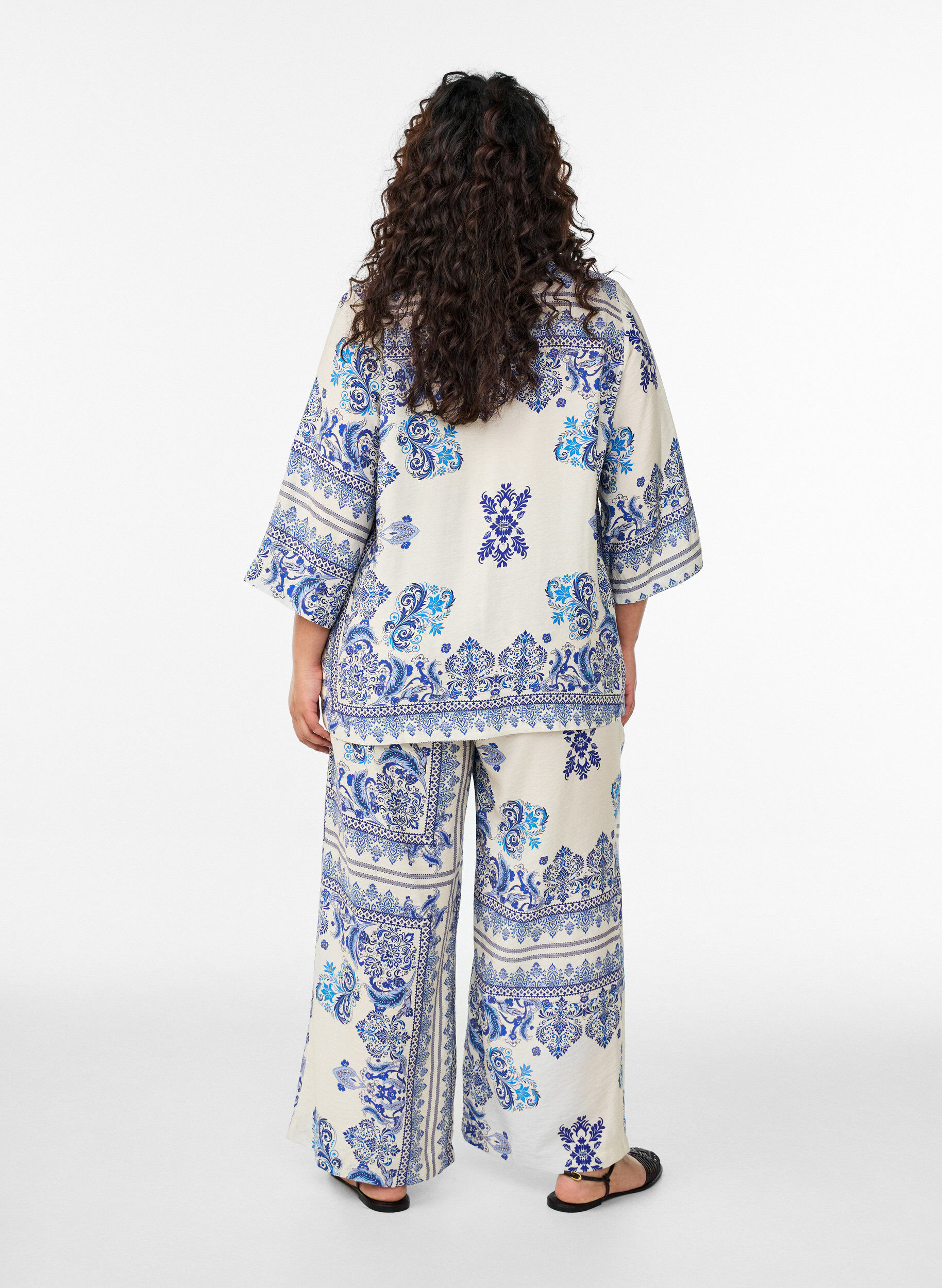 Zizzi Pantalon large &agrave; motifs, 9991, Model image number 2