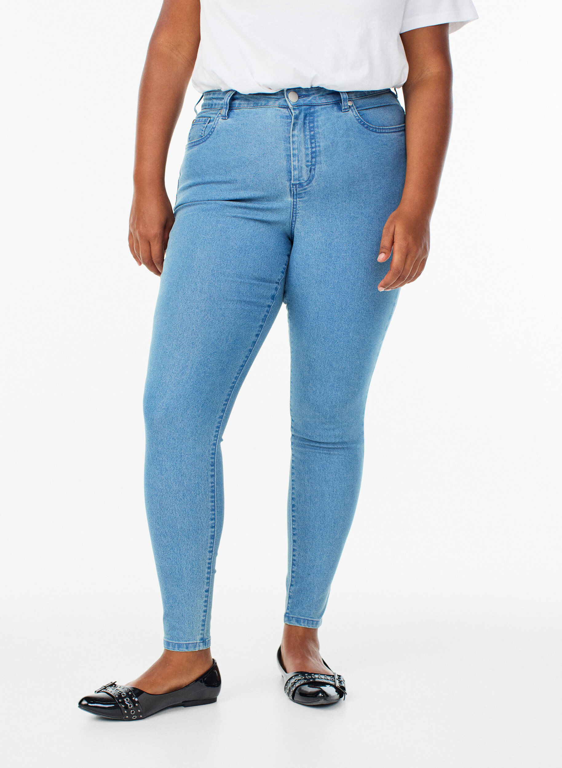 ZizziJean Amy taille haute coupe super slim, Bleu Clair, Model image number 2