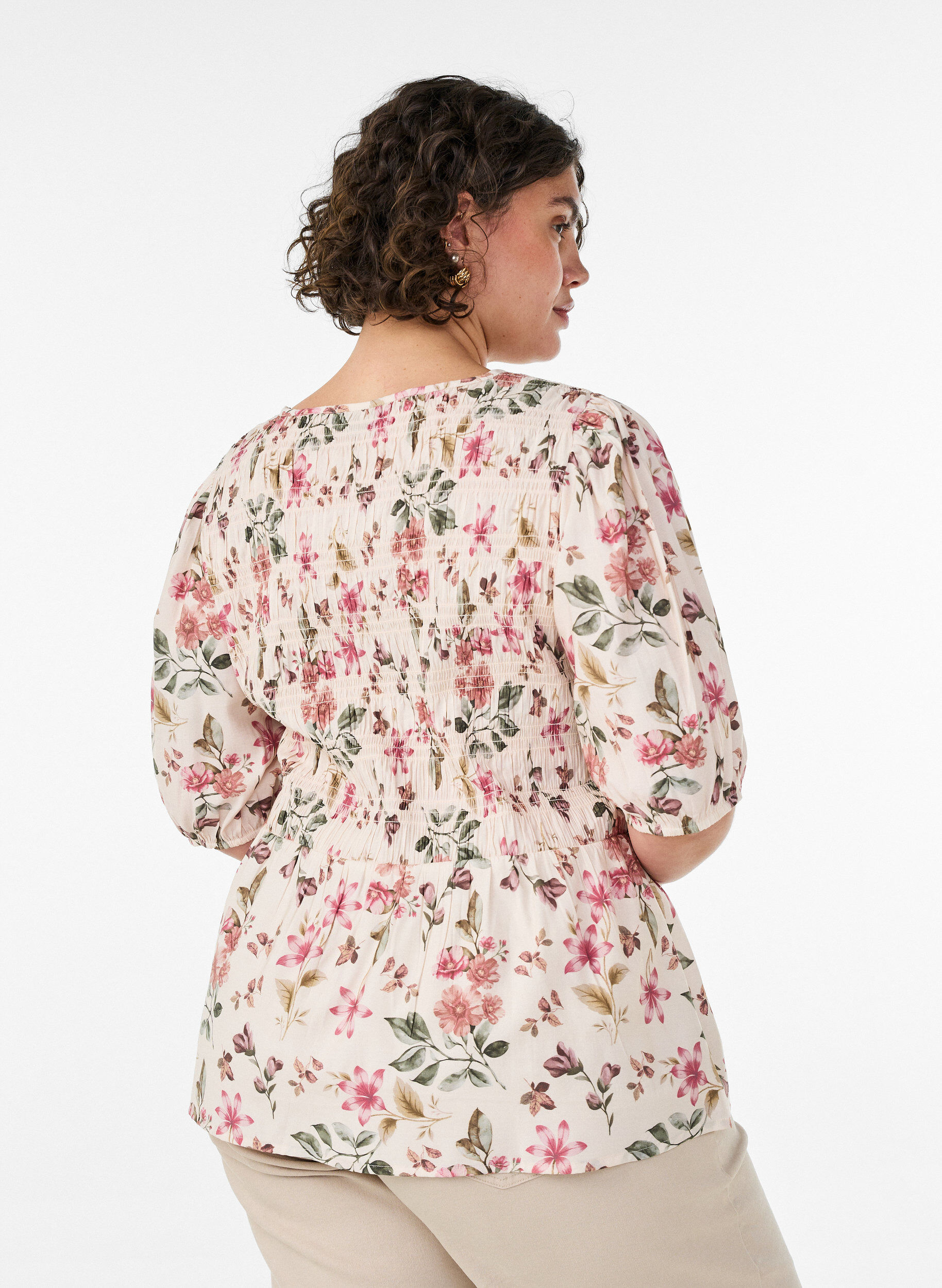 ZizziBlouse en viscose avec smocks et effet p&eacute;plum, Vanille, Model image number 2