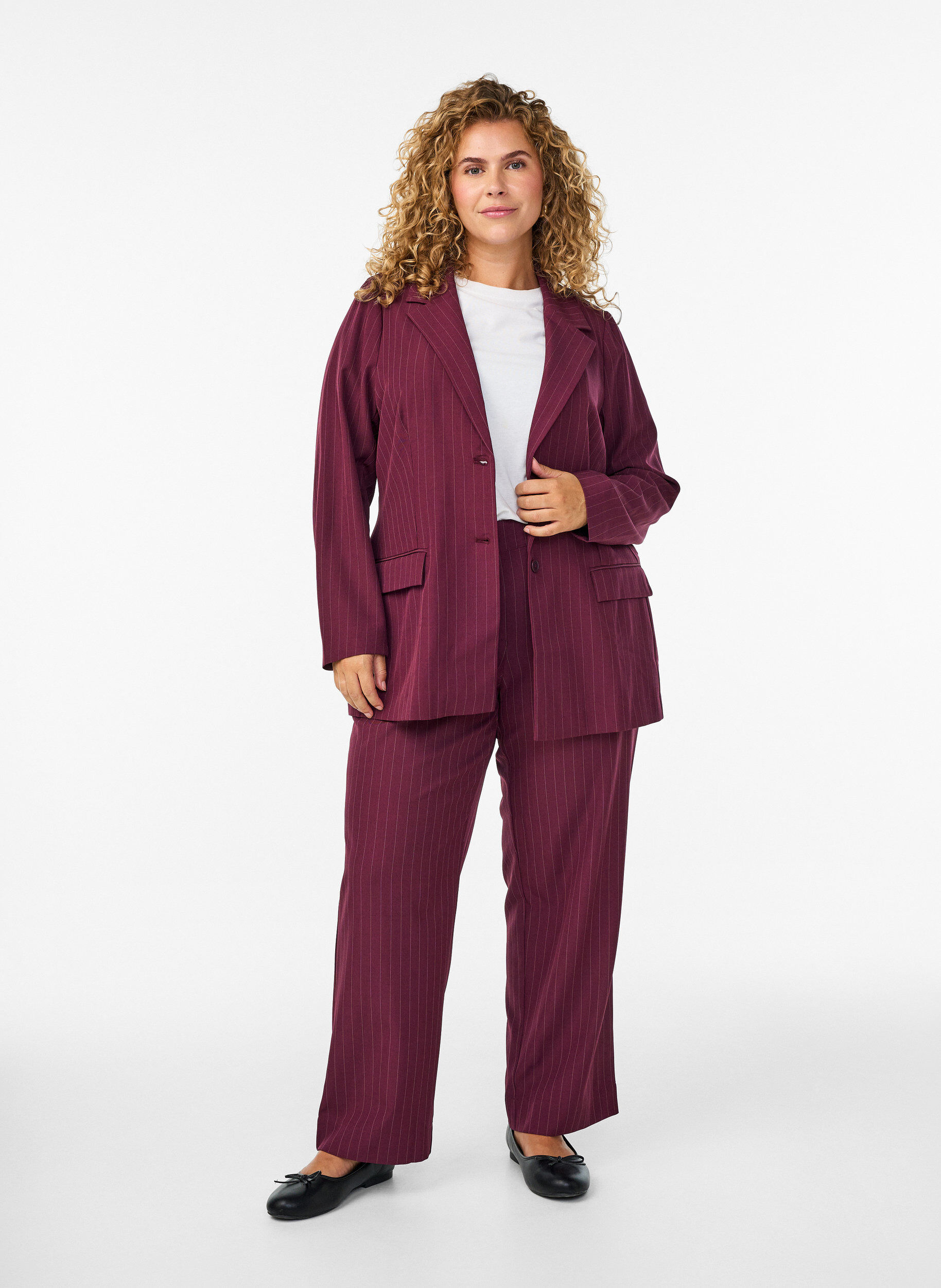 Zizzi FLASH - Blazer avec poches et fentes, Bordeaux, Model image number 1