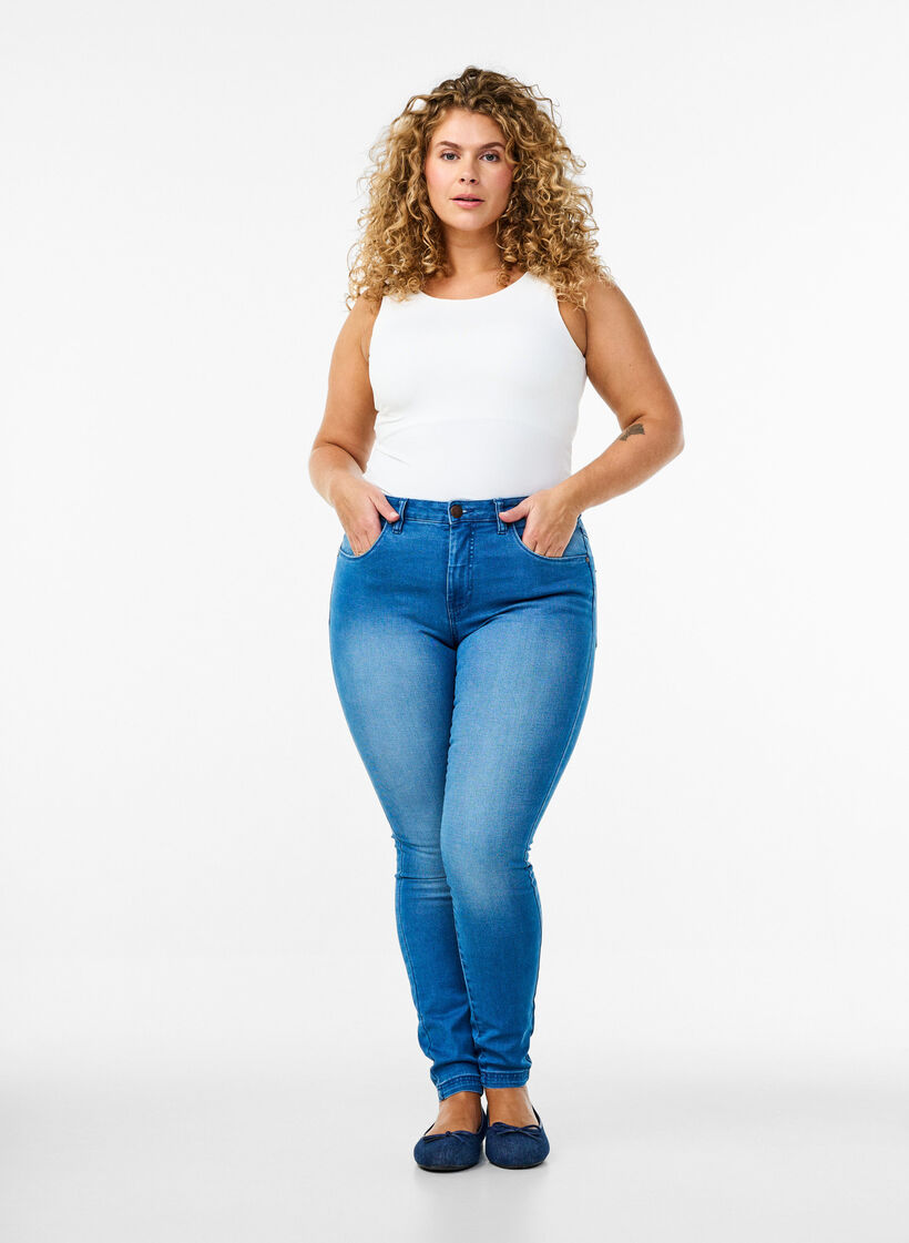 Jean Amy super slim &agrave; taille haute, Light blue, Model image number 0