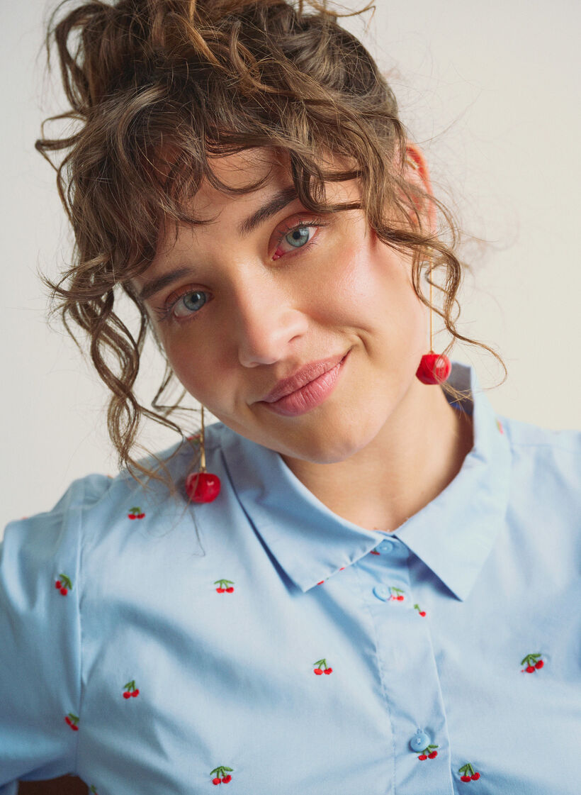 Chemise avec cerises brod&eacute;es, Bleu Clair, Image image number 0