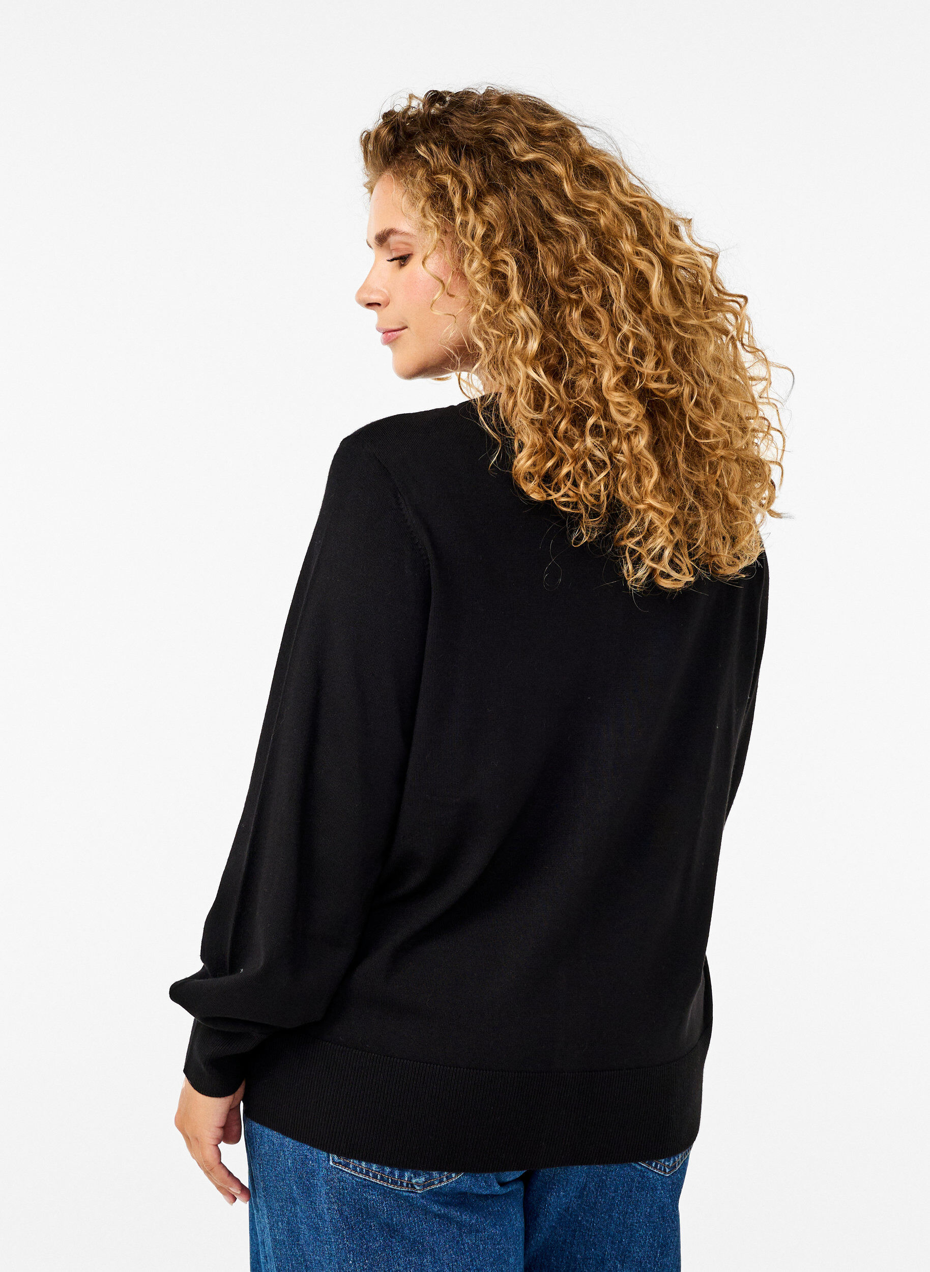 ZizziCardigan en tricot avec col rond et boutons, Noir, Model image number 2
