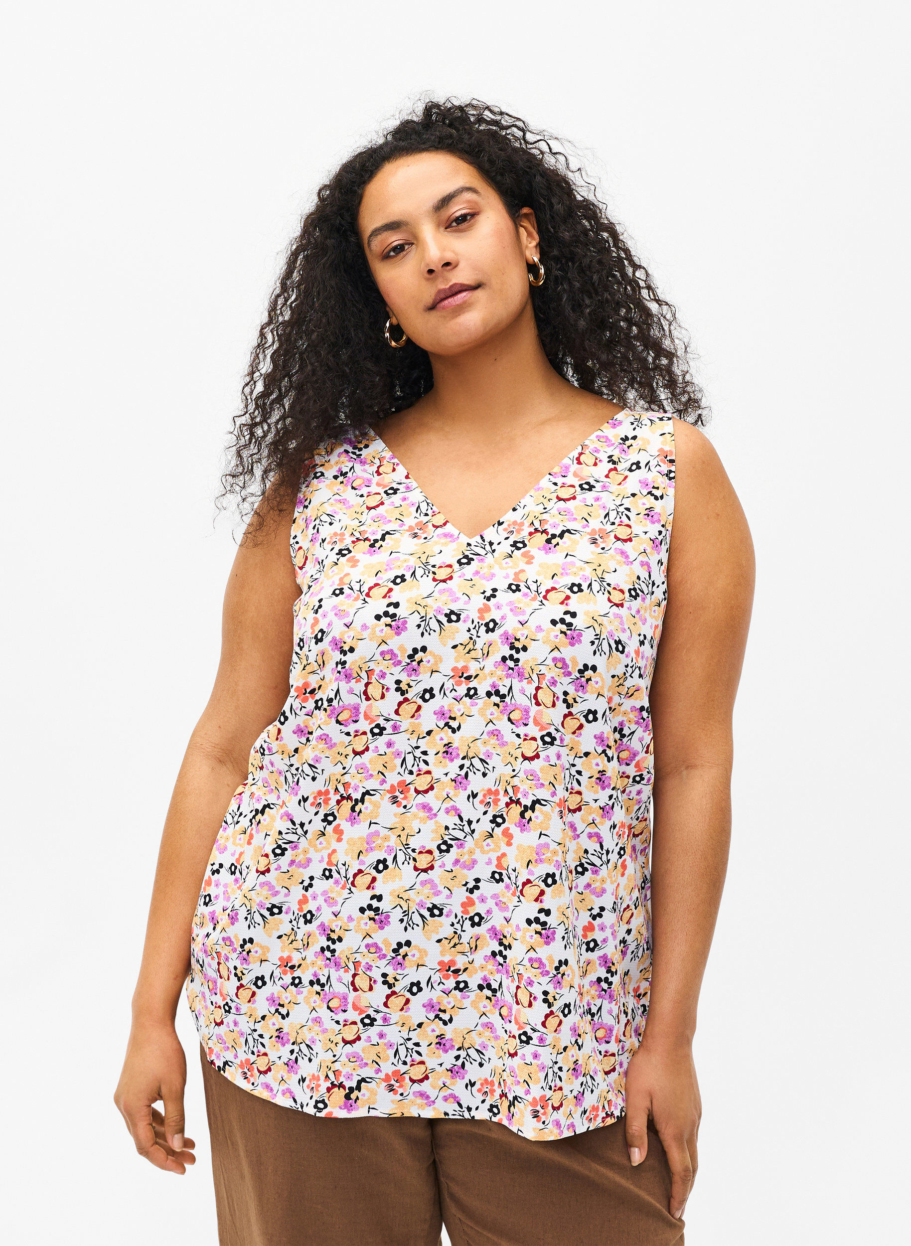 Zizzi Top floral avec col en V, Off White Flower AOP, Model image number 0
