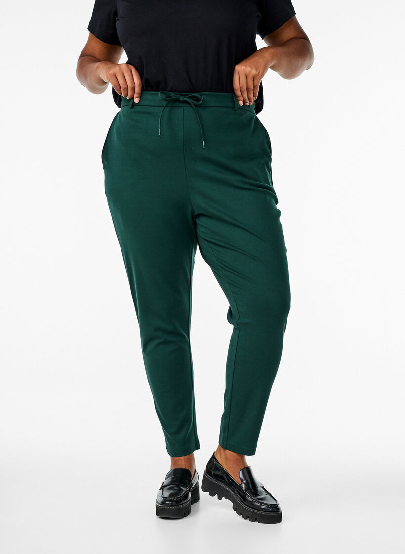 Pantalon Maddison, Vert fonc&eacute;, Model image number 2
