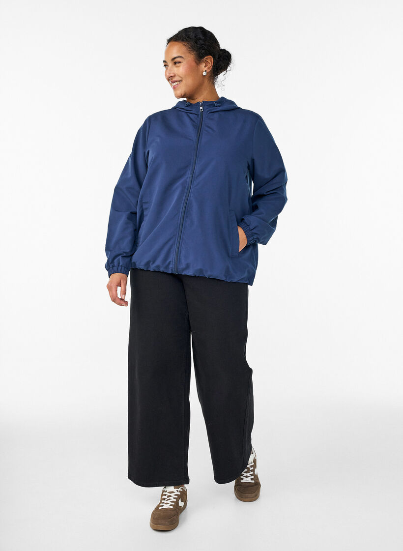 Veste l&eacute;g&egrave;re avec capuche et fermeture &eacute;clair, Bleu, Model image number 1