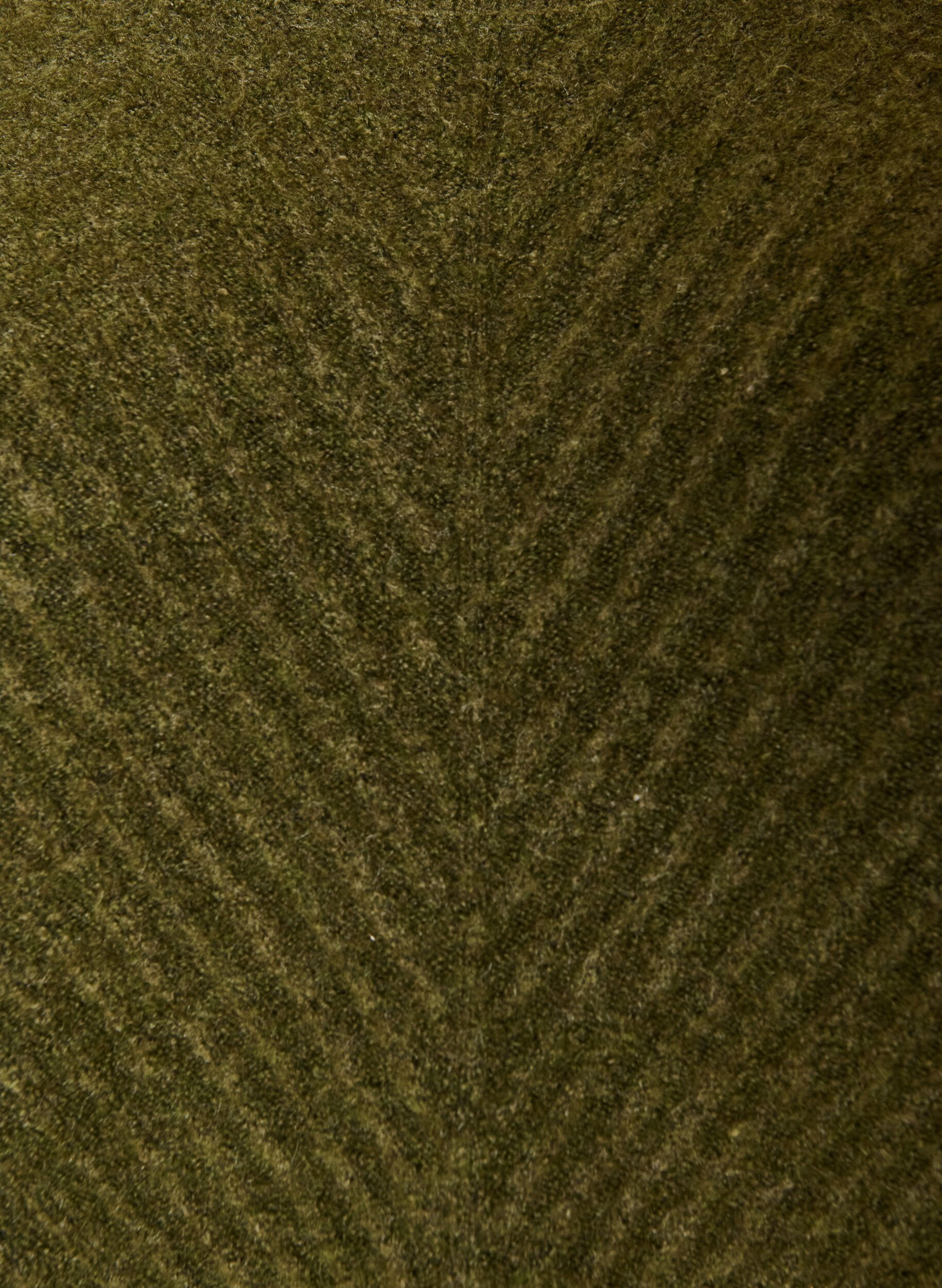 ZizziBlouse en maille avec motif c&ocirc;tel&eacute; en V et fentes, Vert fonc&eacute;, Packshot image number 2