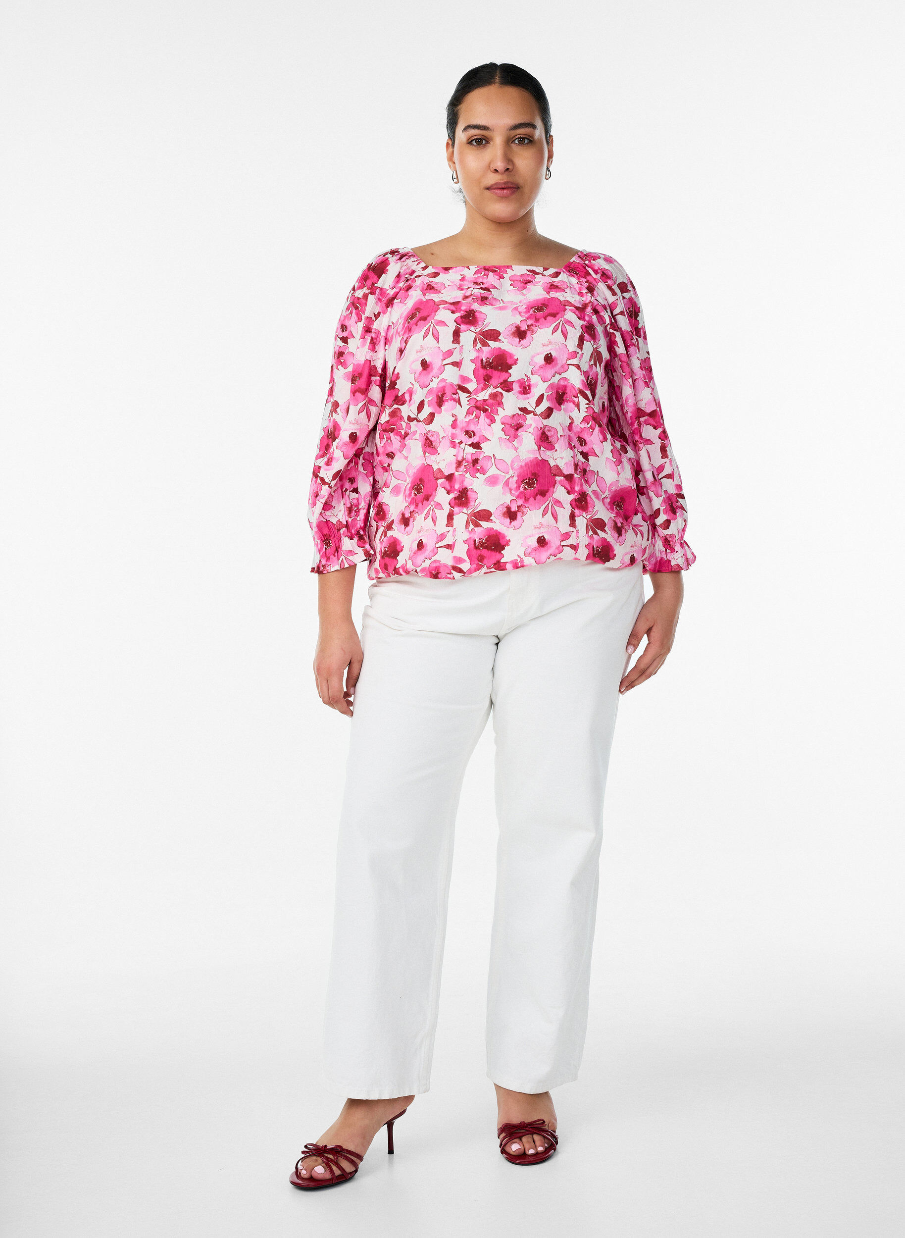 Zizzi Blouse en viscose &agrave; col carr&eacute; et manches 3/4, Rose, Model image number 1