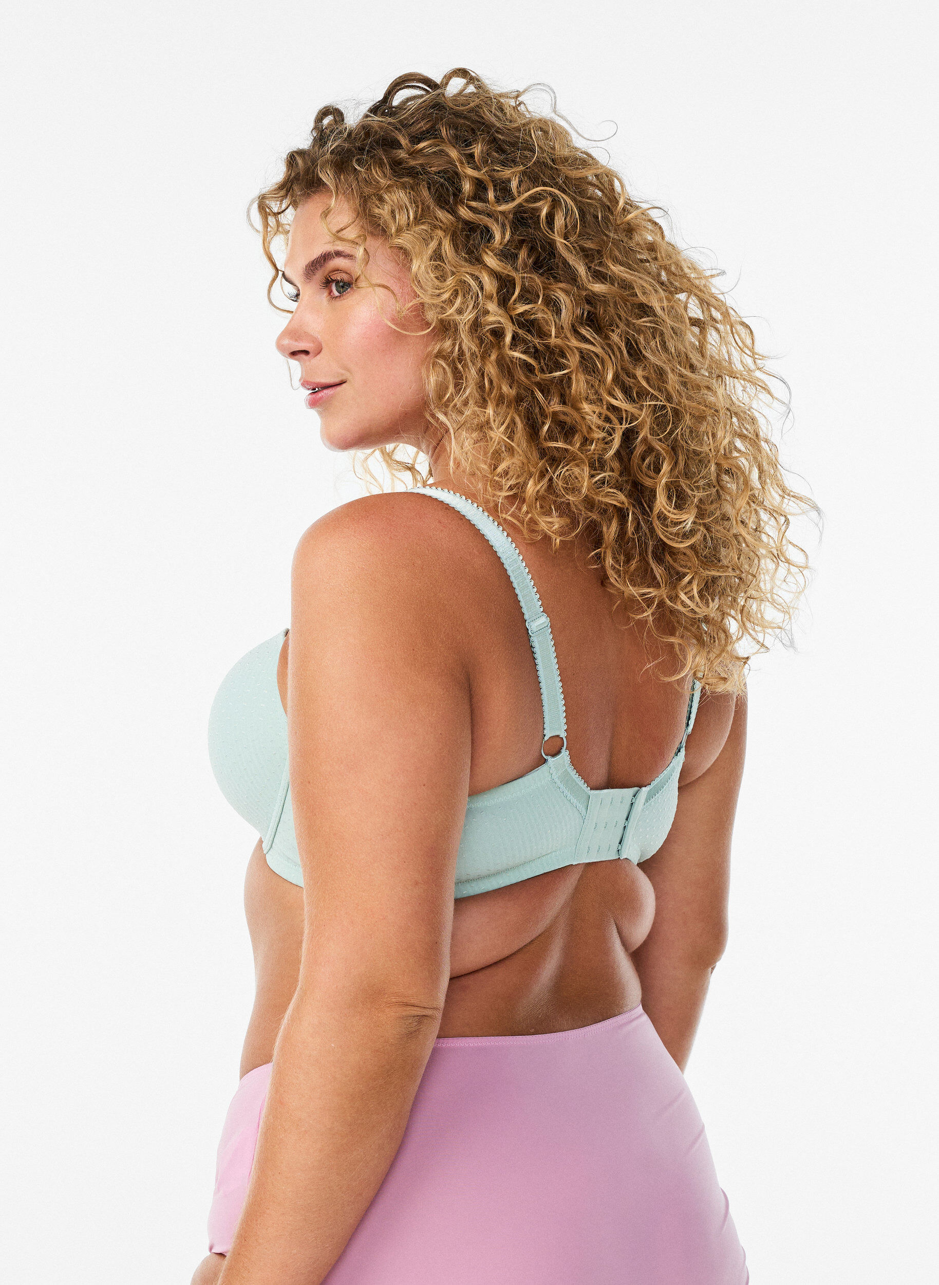 ZizziSoutien-gorge moul&eacute; en microfibre &agrave; texture dobby, Vert clair, Model image number 2